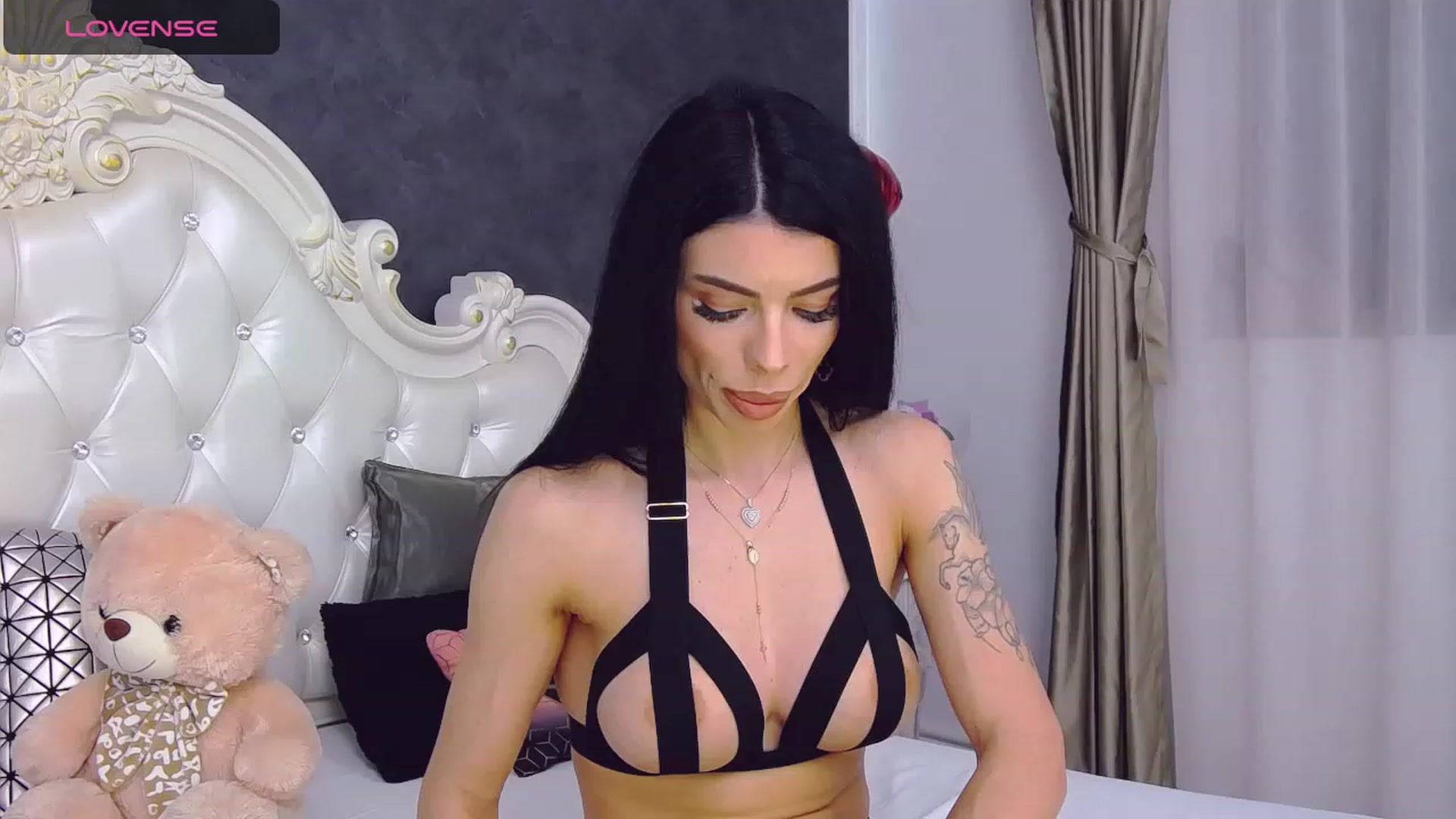 Gallery image thumbnail from Tesa000's myfreecams stream on, 11/21/2023, 12:59 image 7 of 20