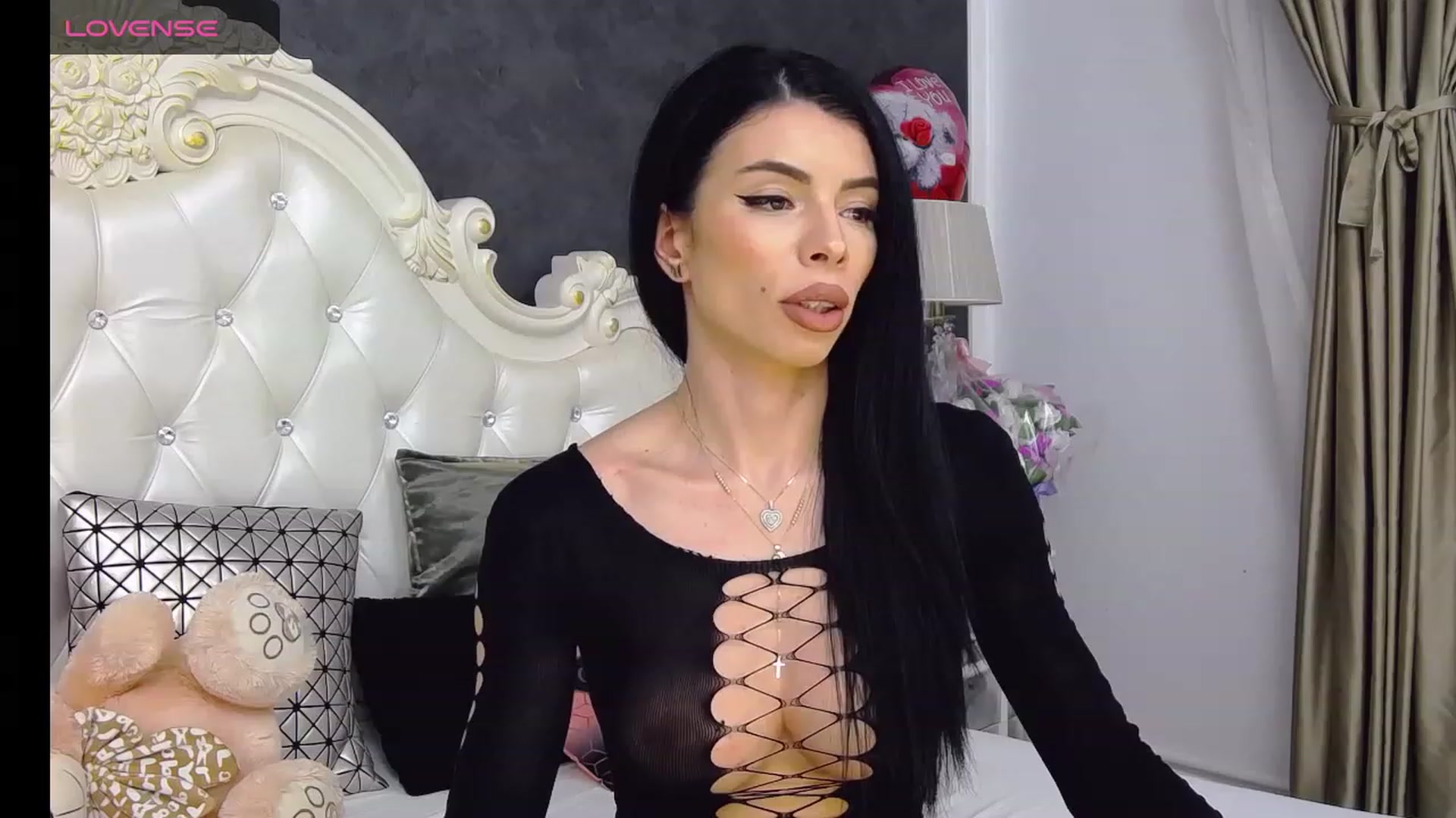 Gallery image thumbnail from Tesa000's myfreecams stream on, 12/13/2023, 13:00 image 2 of 20