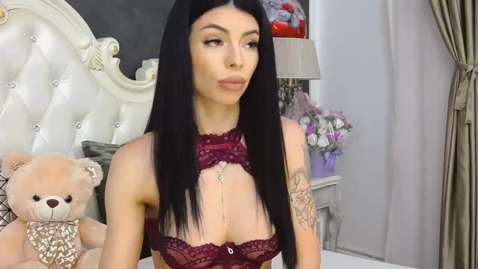 Gallery image thumbnail from Tesa000's myfreecams stream on, 12/20/2023, 09:38 image 18 of 20