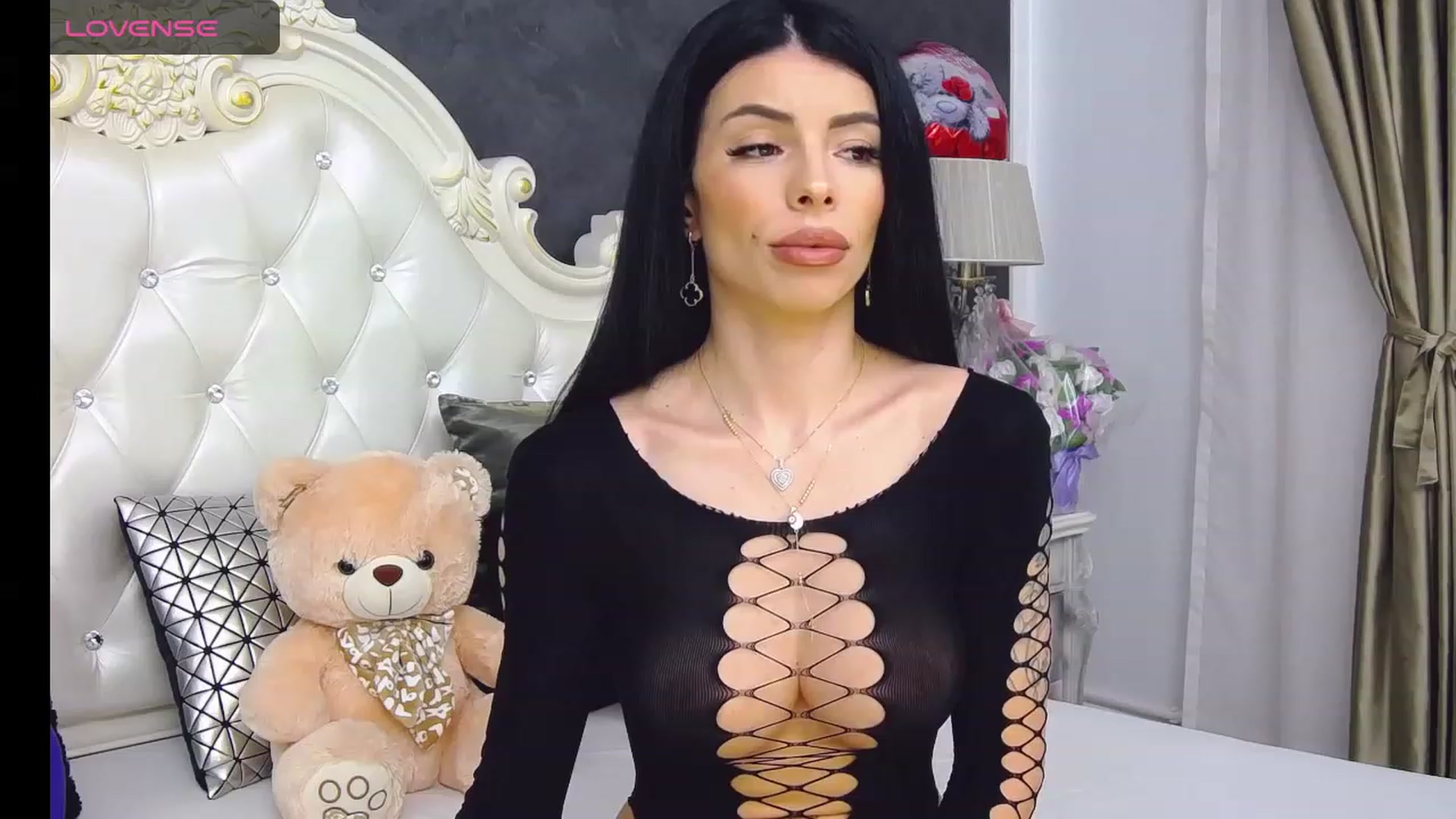 Gallery image thumbnail from Tesa000's myfreecams stream on, 12/28/2023, 08:20 image 19 of 20