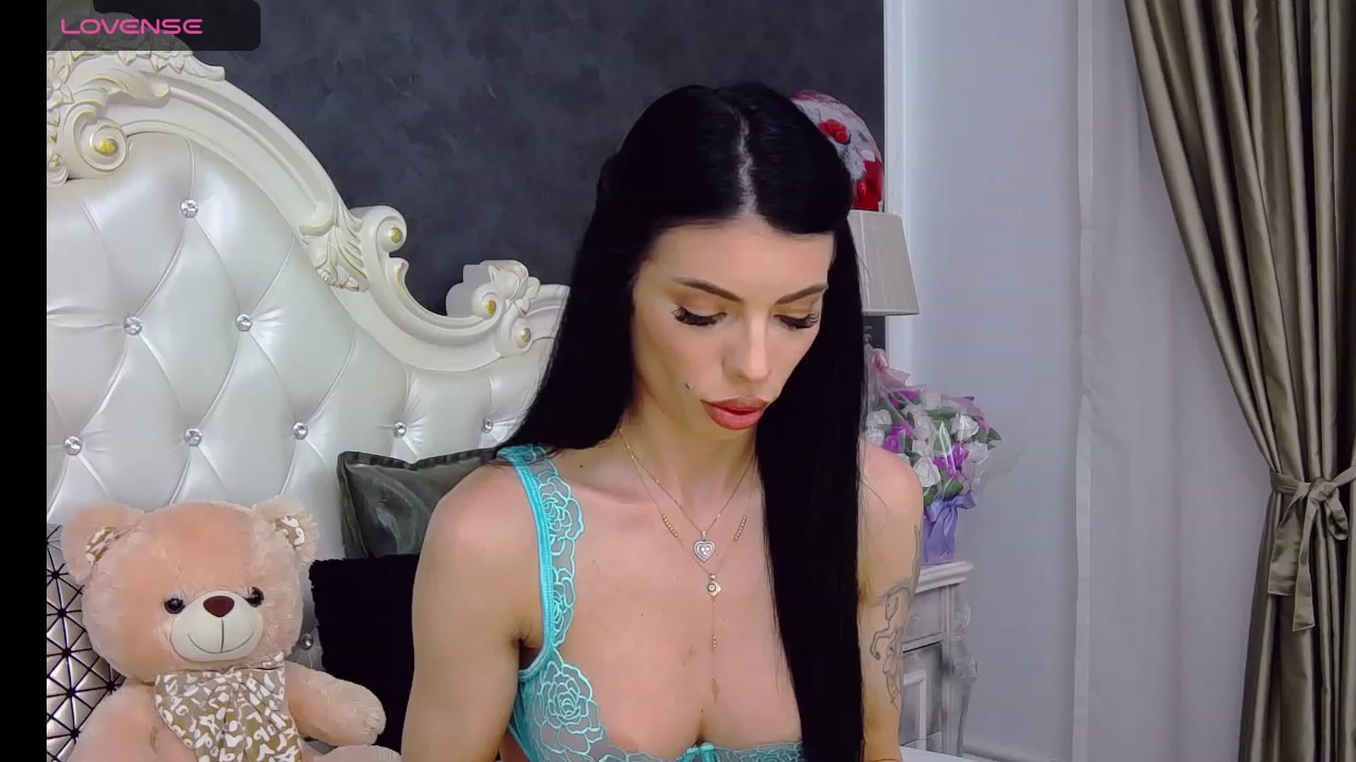 Gallery image thumbnail from Tesa000's myfreecams stream on, 01/04/2024, 09:45 image 4 of 20