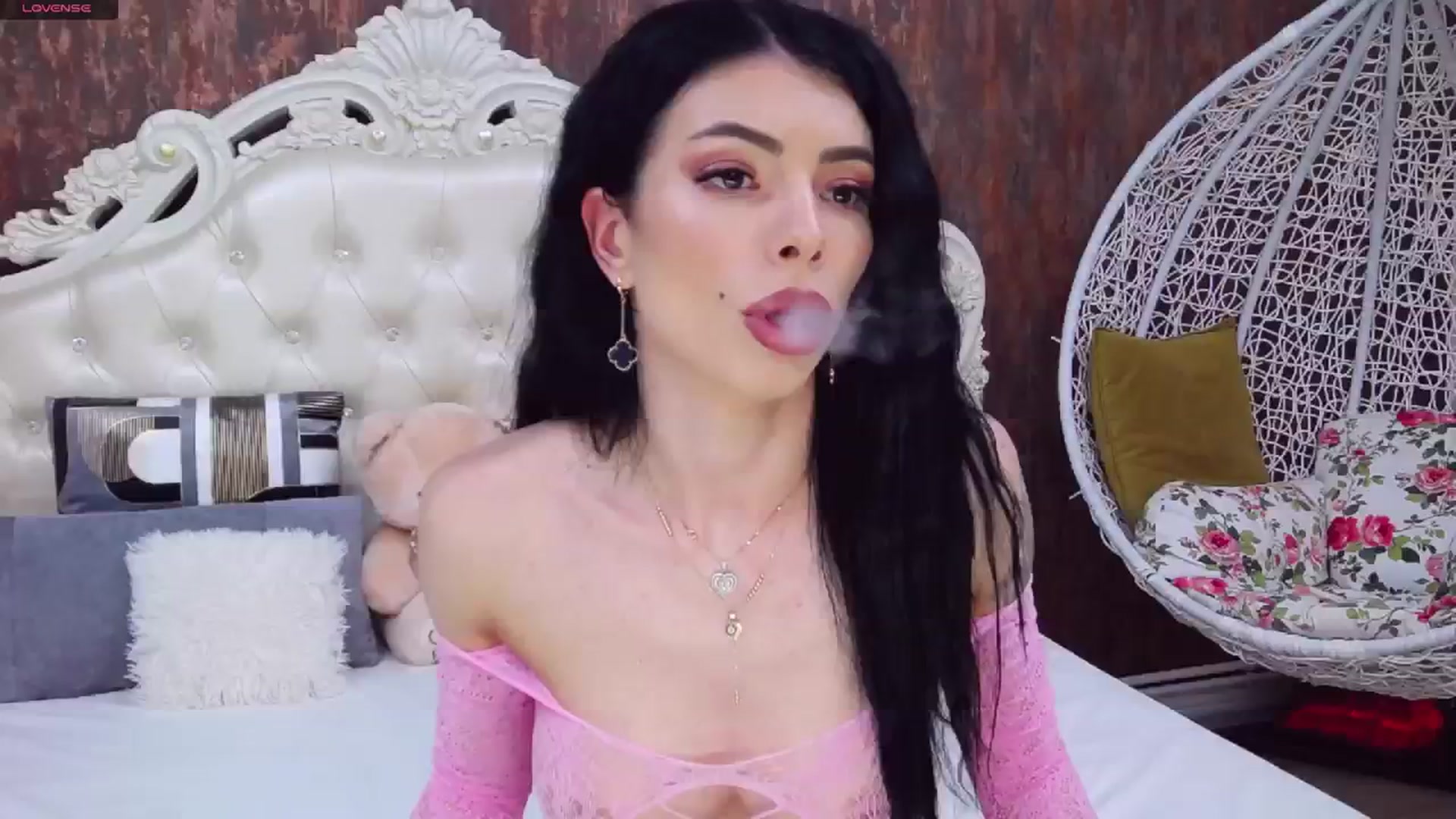 Gallery image thumbnail from Tesa000's myfreecams stream on, 03/21/2024, 08:38 image 1 of 20