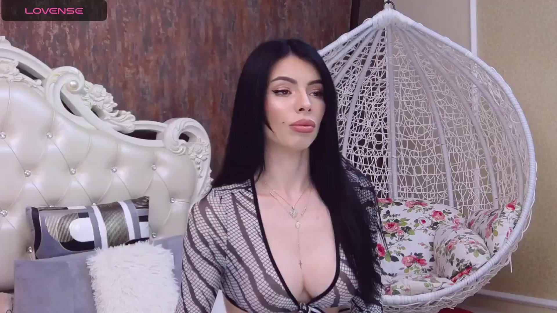 Gallery image thumbnail from Tesa000's myfreecams stream on, 04/03/2024, 09:06 image 2 of 20