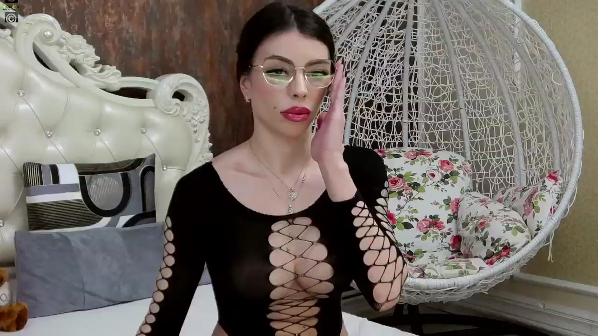 Gallery image thumbnail from Tesa000's myfreecams stream on, 02/21/2025, 10:16 image 9 of 20