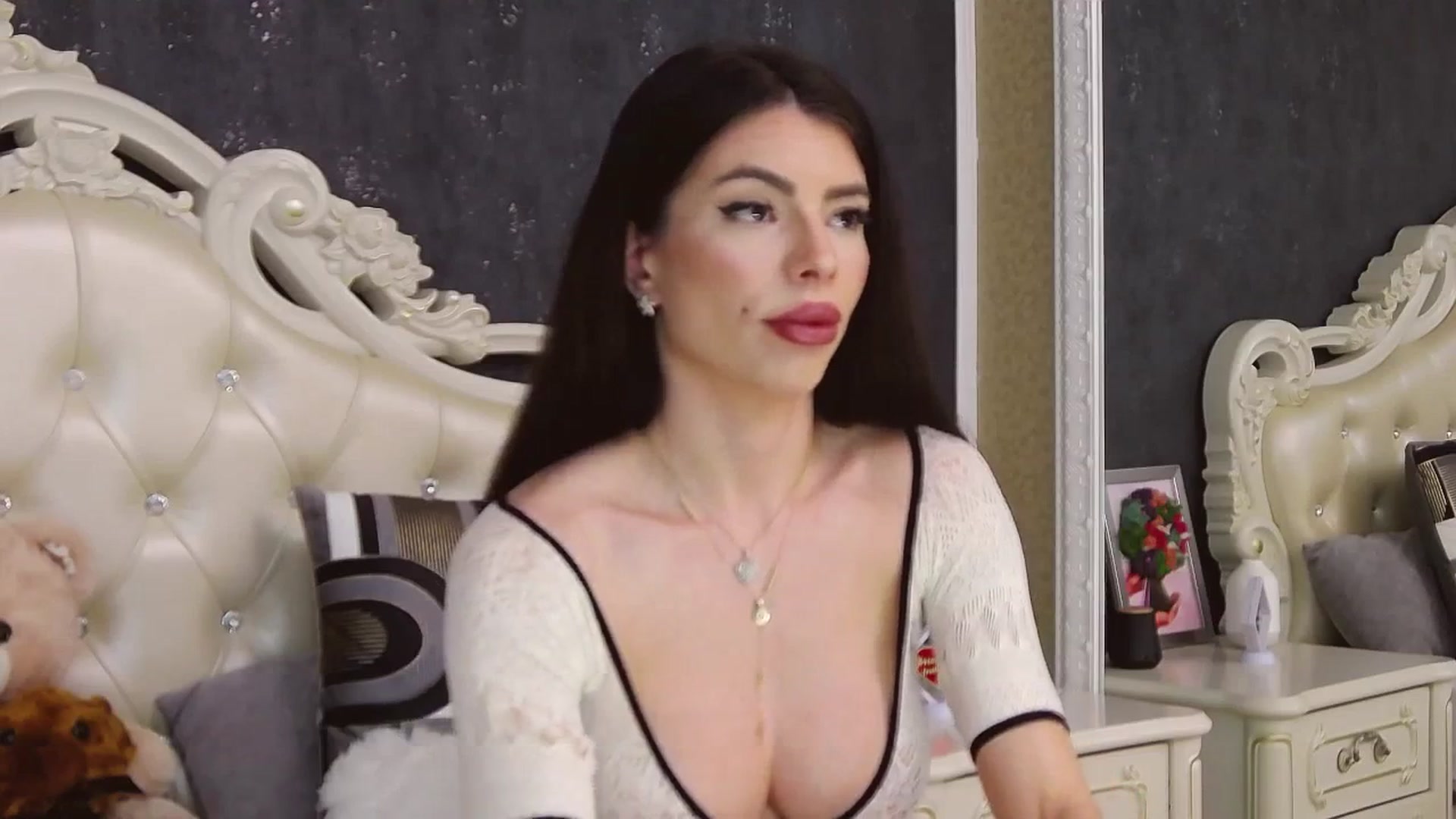 Gallery image thumbnail from Tesa000's myfreecams stream on, 03/22/2025, 14:32 image 9 of 20