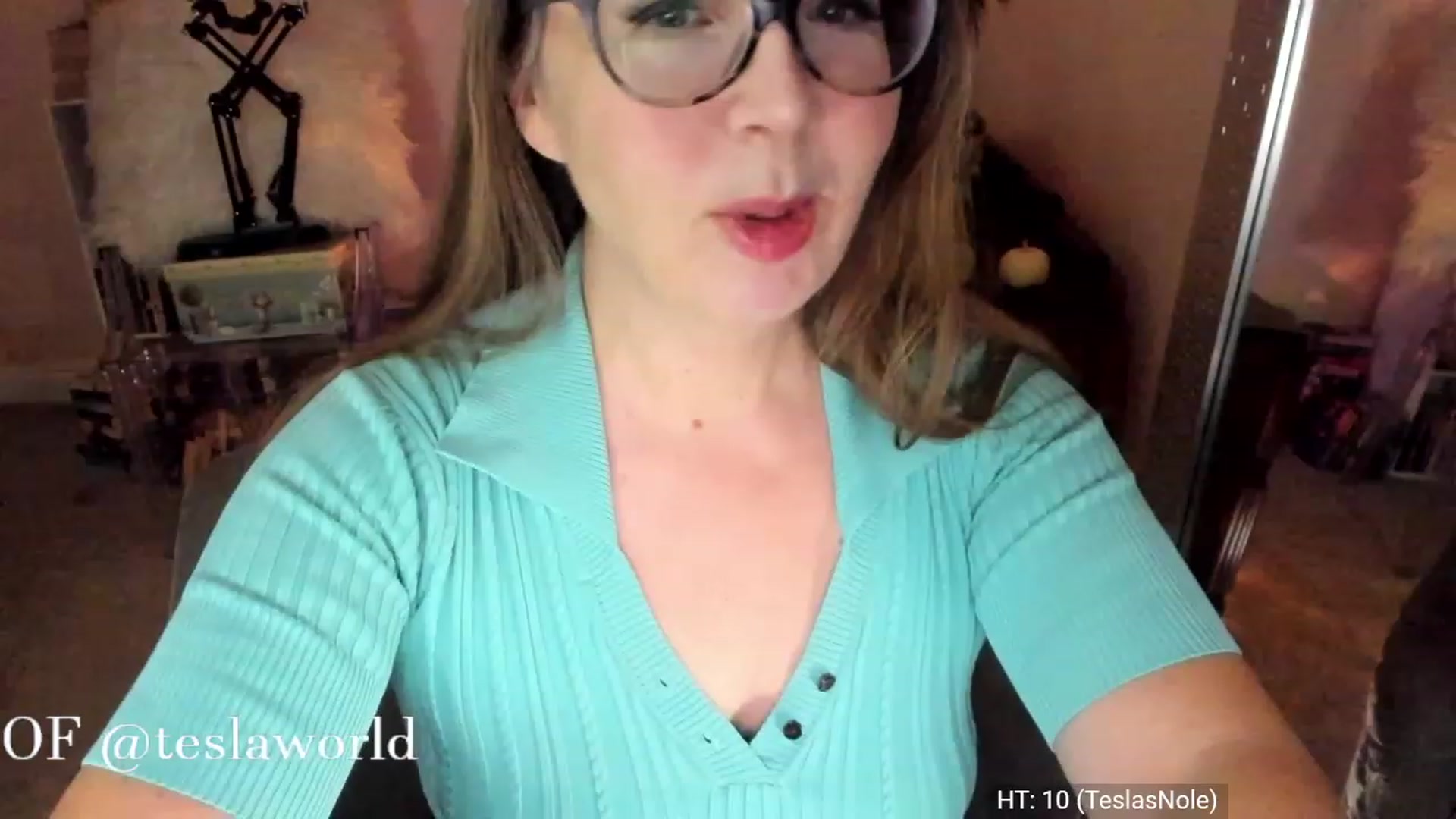 Gallery image thumbnail from Tesla's myfreecams stream on, 11/18/2022, 06:18 image 1 of 20