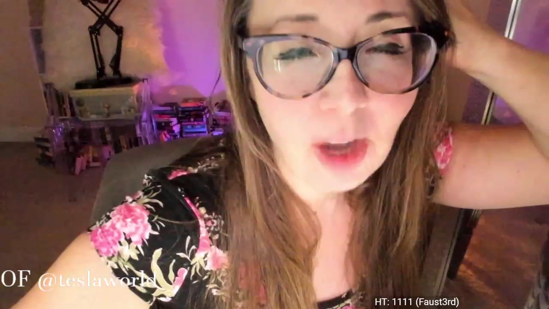 Gallery image thumbnail from Tesla's myfreecams stream on, 11/26/2022, 06:14 image 20 of 20