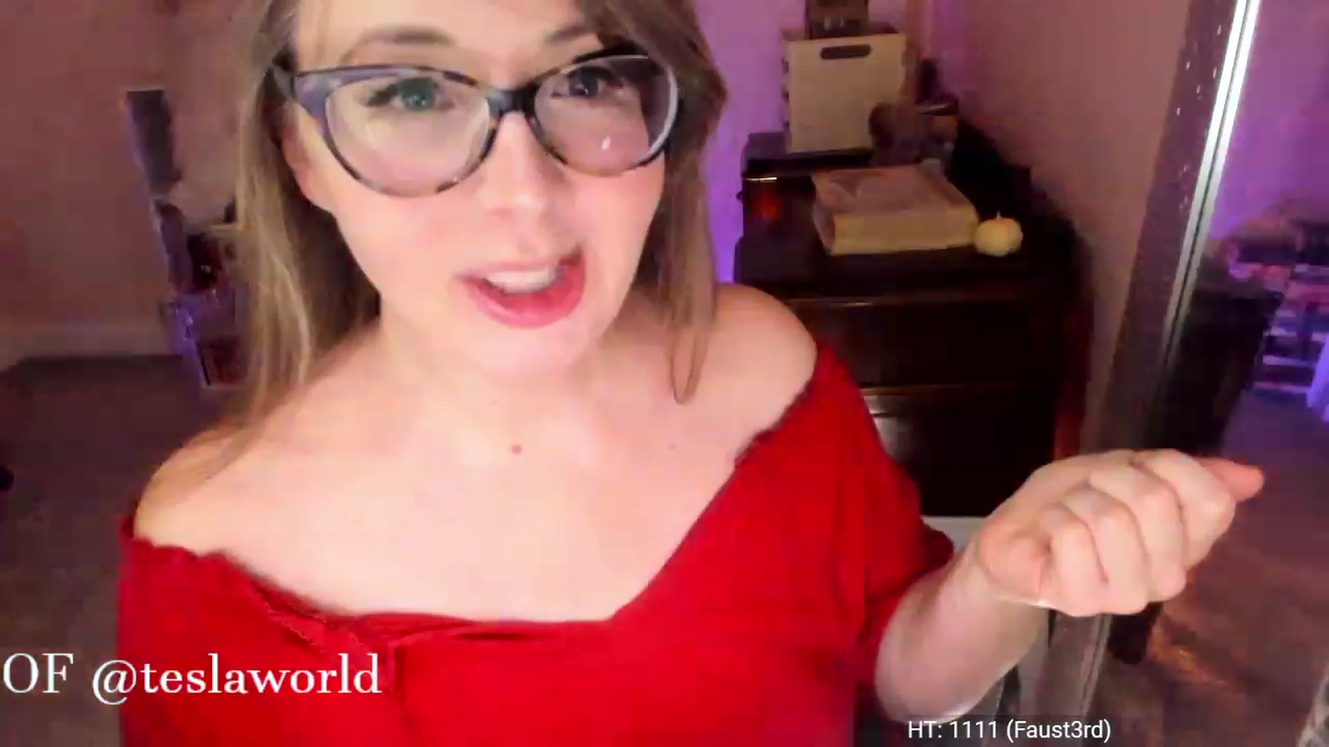 Gallery image thumbnail from Tesla's myfreecams stream on, 11/27/2022, 06:23 image 20 of 20