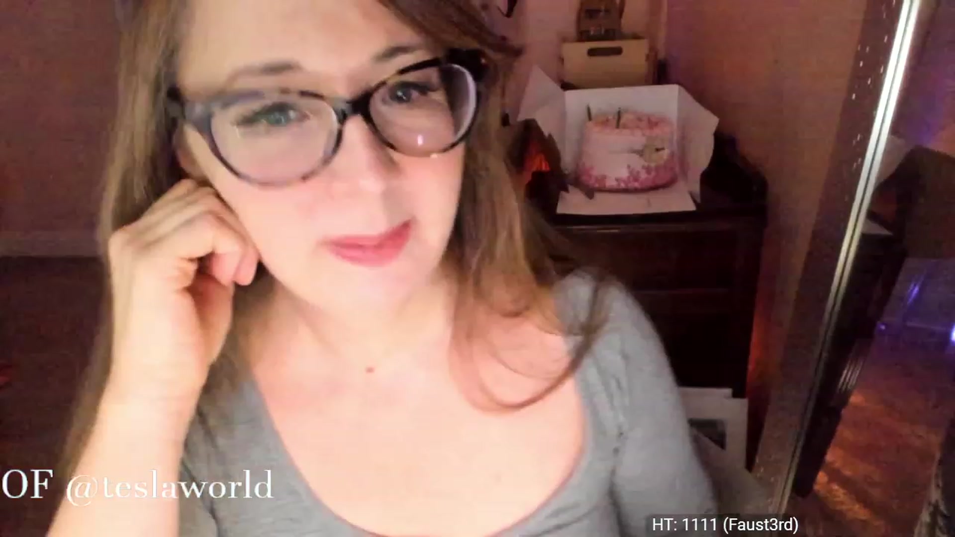 Gallery image thumbnail from Tesla's myfreecams stream on, 12/02/2022, 06:17 image 17 of 20