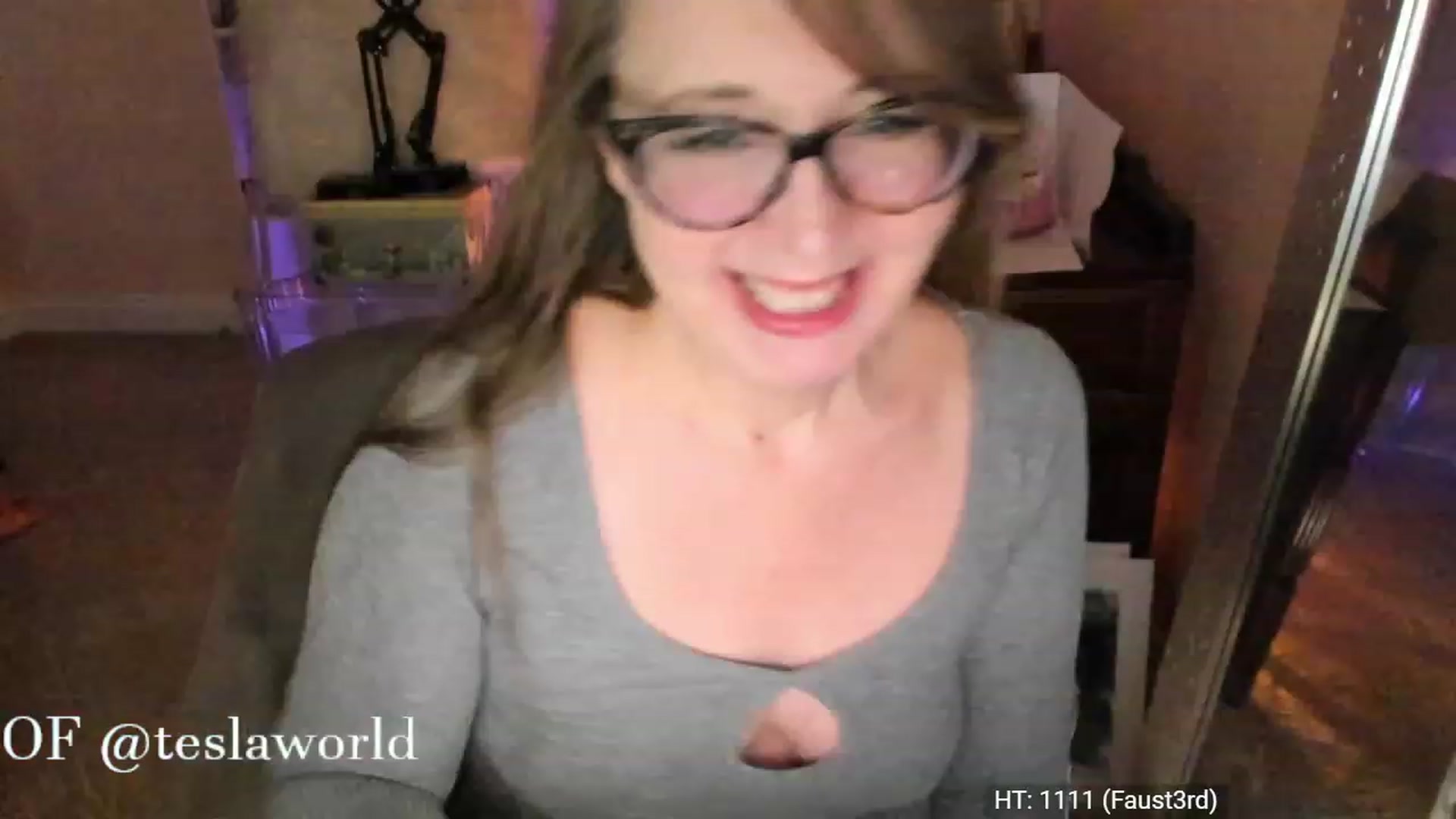 Gallery image thumbnail from Tesla's myfreecams stream on, 12/02/2022, 06:17 image 9 of 20