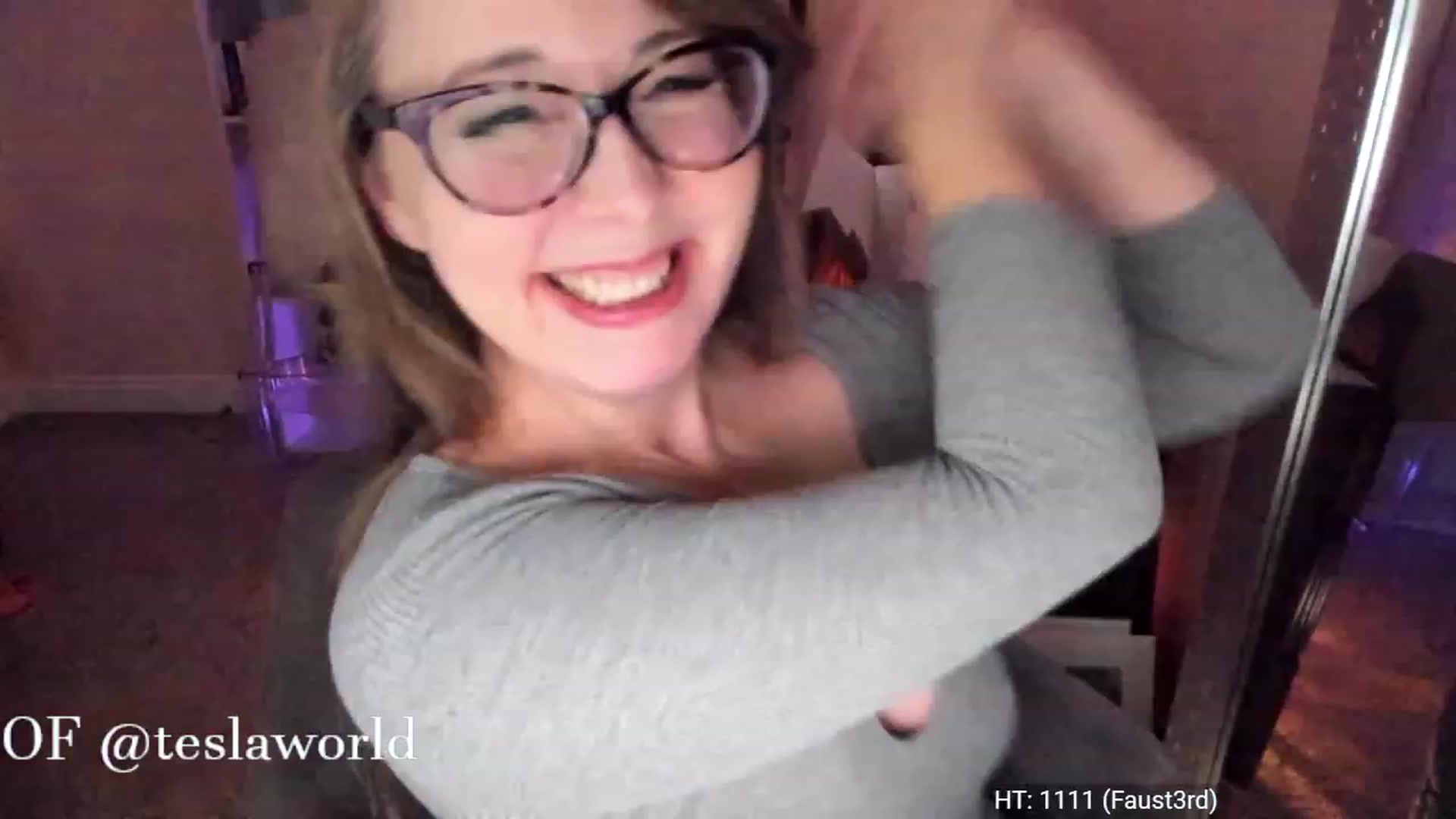 Gallery image thumbnail from Tesla's myfreecams stream on, 12/02/2022, 06:17 image 14 of 20
