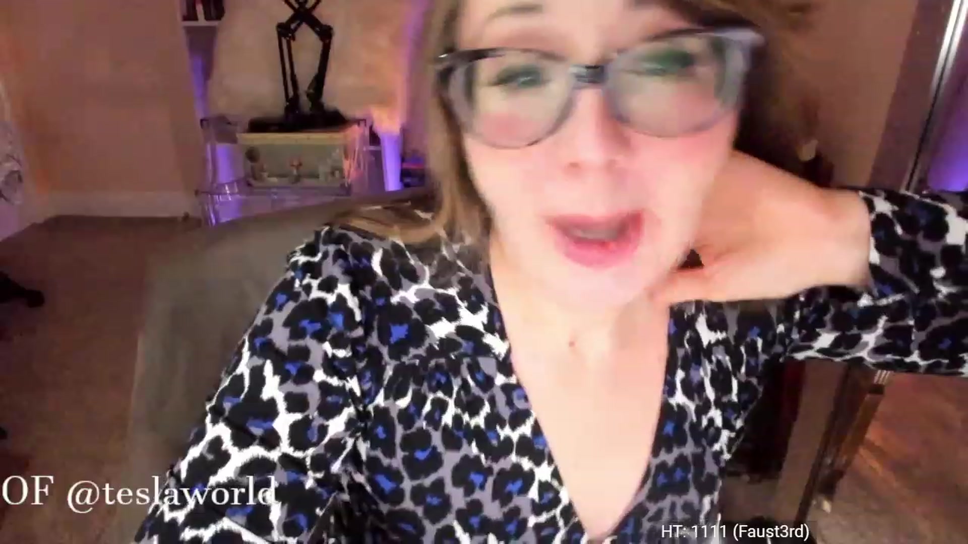 Gallery image thumbnail from Tesla's myfreecams stream on, 12/04/2022, 06:15 image 12 of 20
