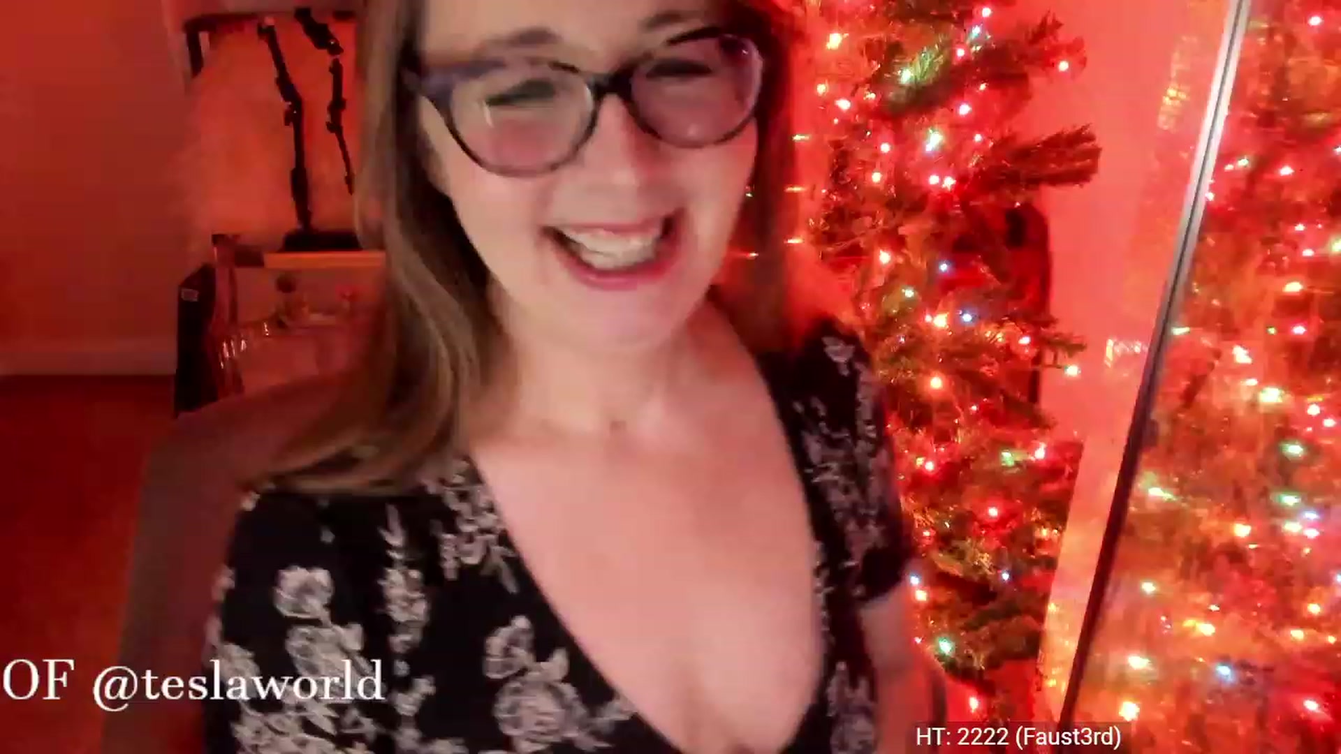 Gallery image thumbnail from Tesla's myfreecams stream on, 12/11/2022, 05:14 image 16 of 20