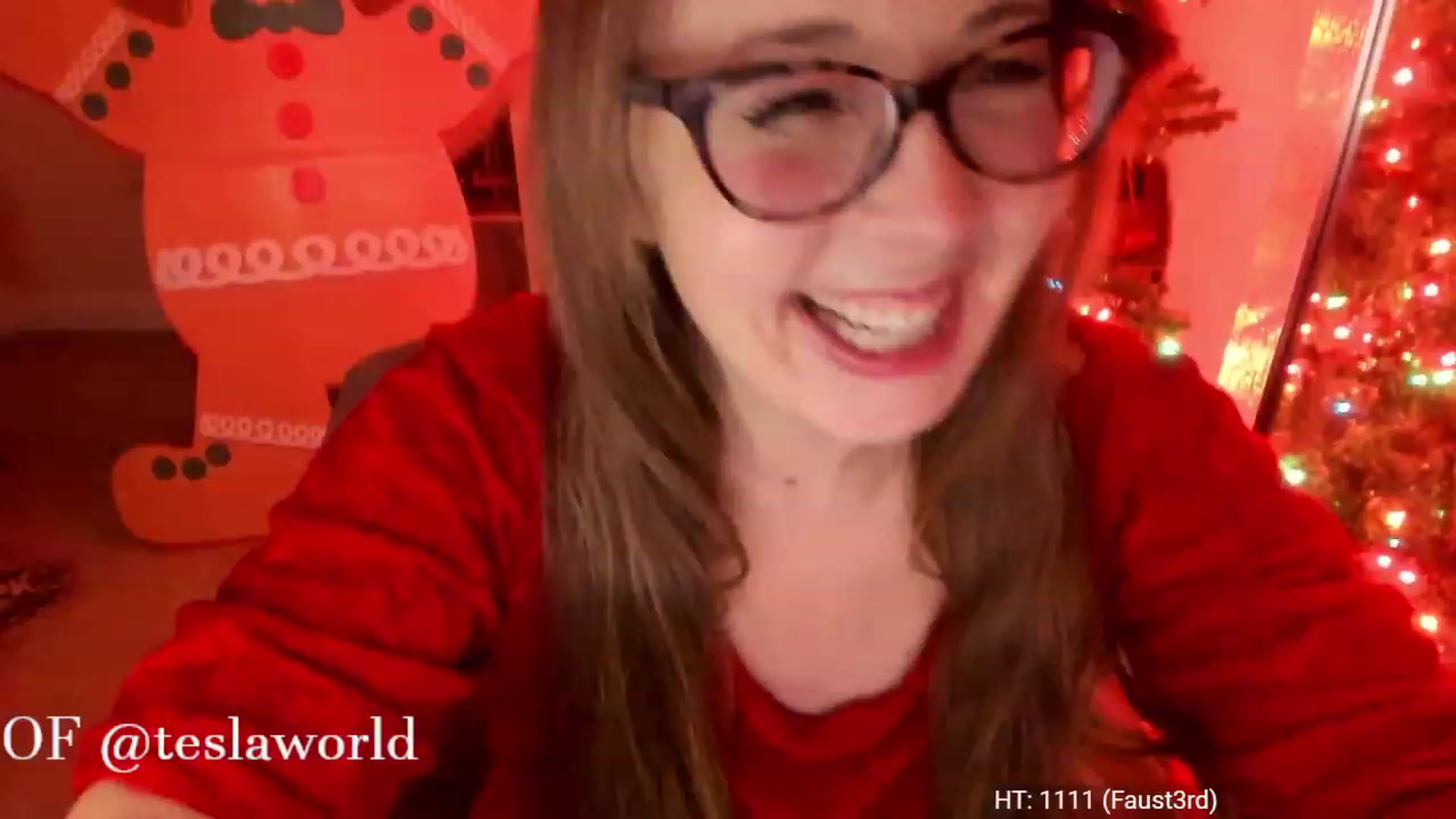 Gallery image thumbnail from Tesla's myfreecams stream on, 12/17/2022, 06:36 image 9 of 20