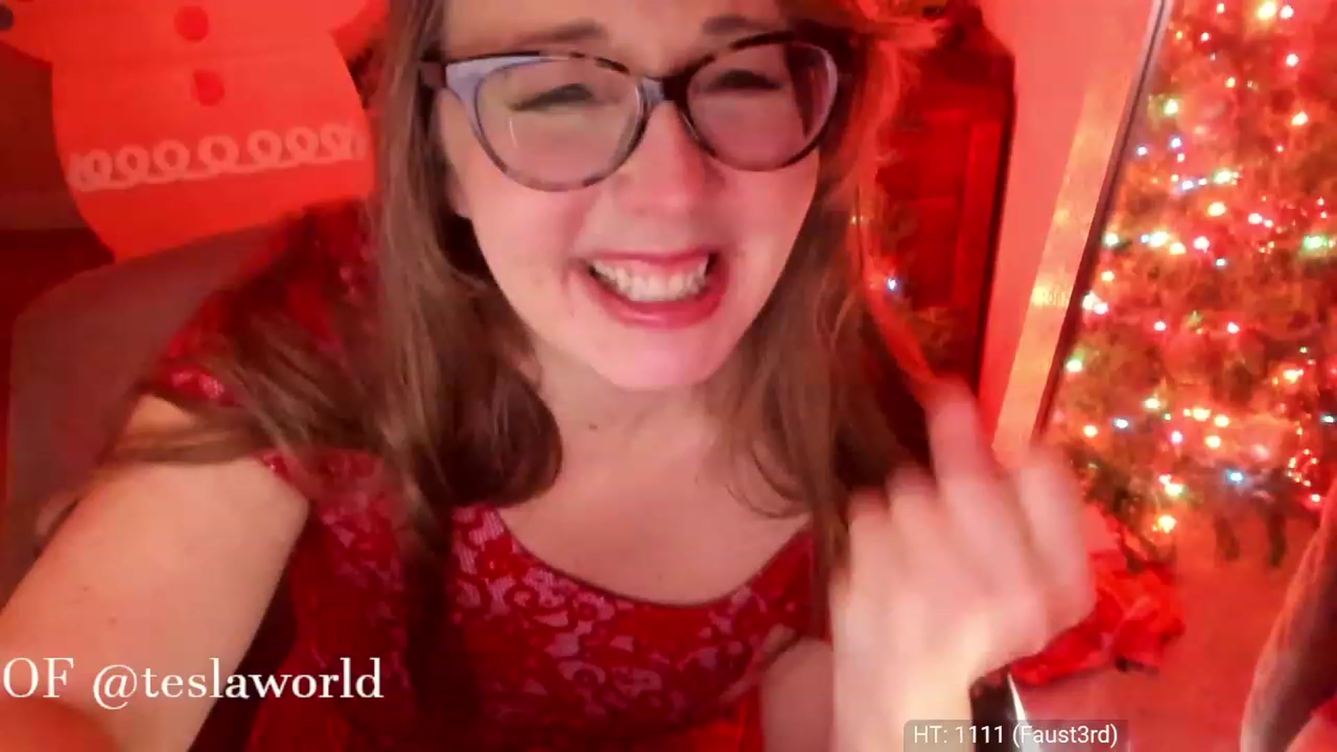 Gallery image thumbnail from Tesla's myfreecams stream on, 12/24/2022, 06:08 image 9 of 20