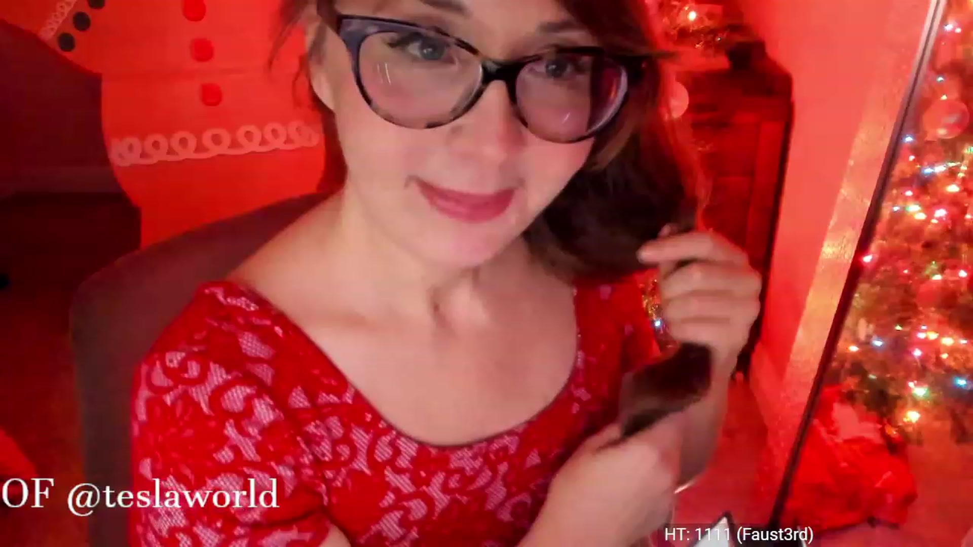 Gallery image thumbnail from Tesla's myfreecams stream on, 12/24/2022, 06:54 image 16 of 20