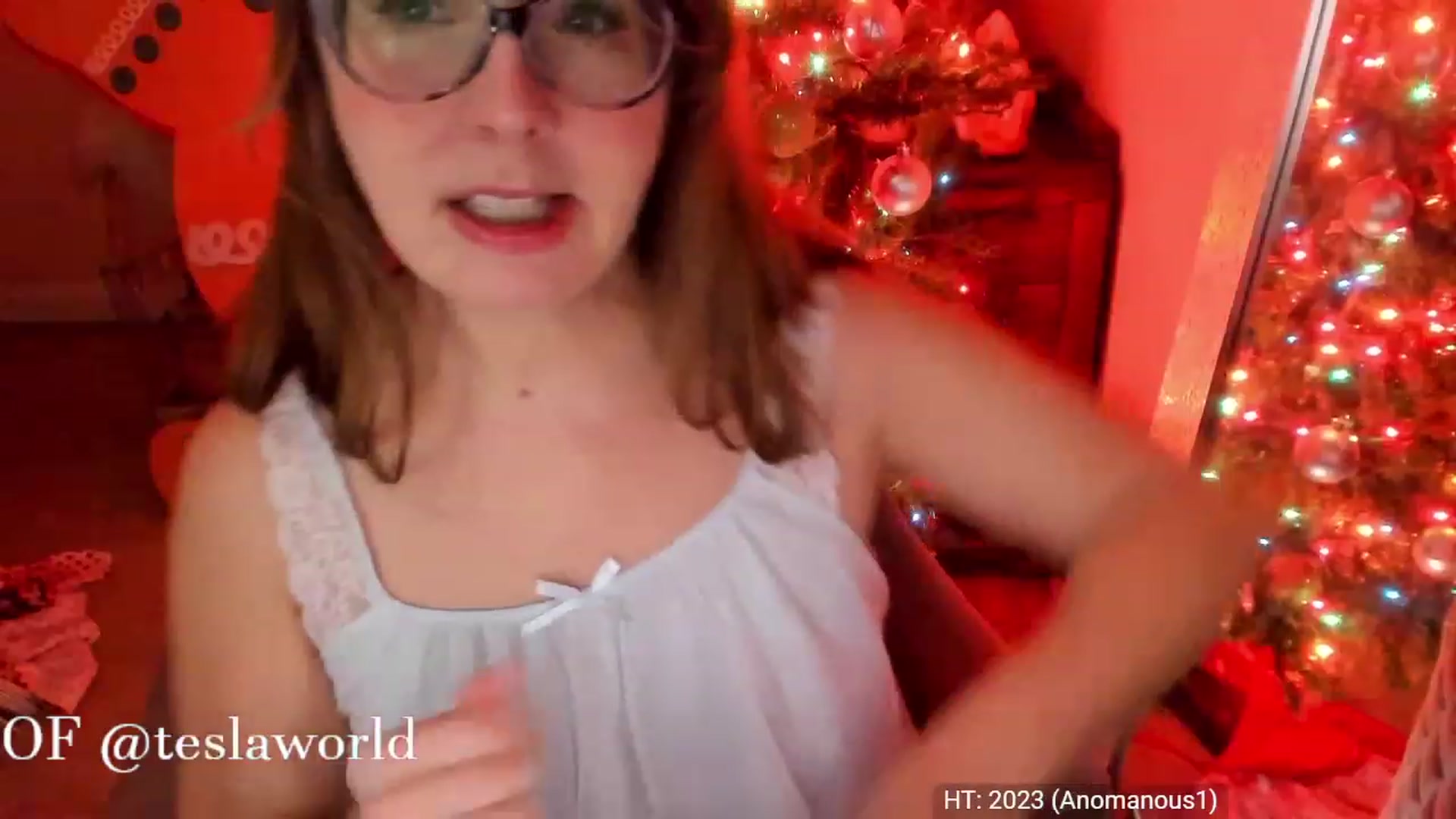 Gallery image thumbnail from Tesla's myfreecams stream on, 01/01/2023, 07:10 image 13 of 20
