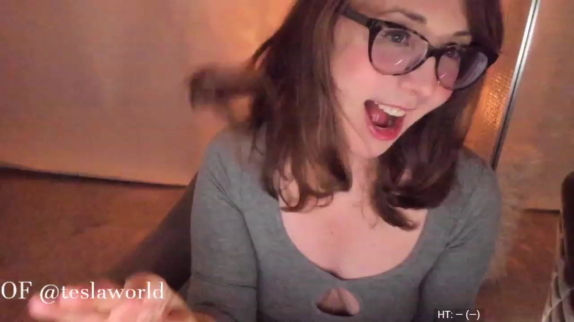 Gallery image thumbnail from Tesla's myfreecams stream on, 01/21/2023, 06:40 image 1 of 20