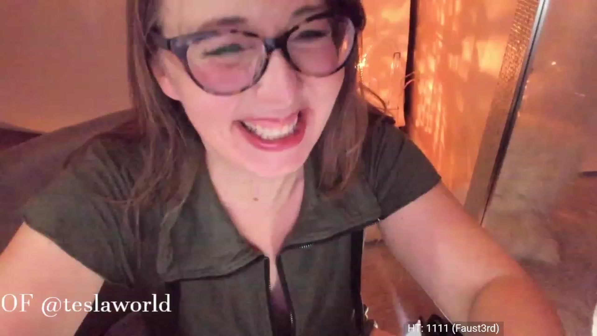 Gallery image thumbnail from Tesla's myfreecams stream on, 02/03/2023, 06:14 image 11 of 20