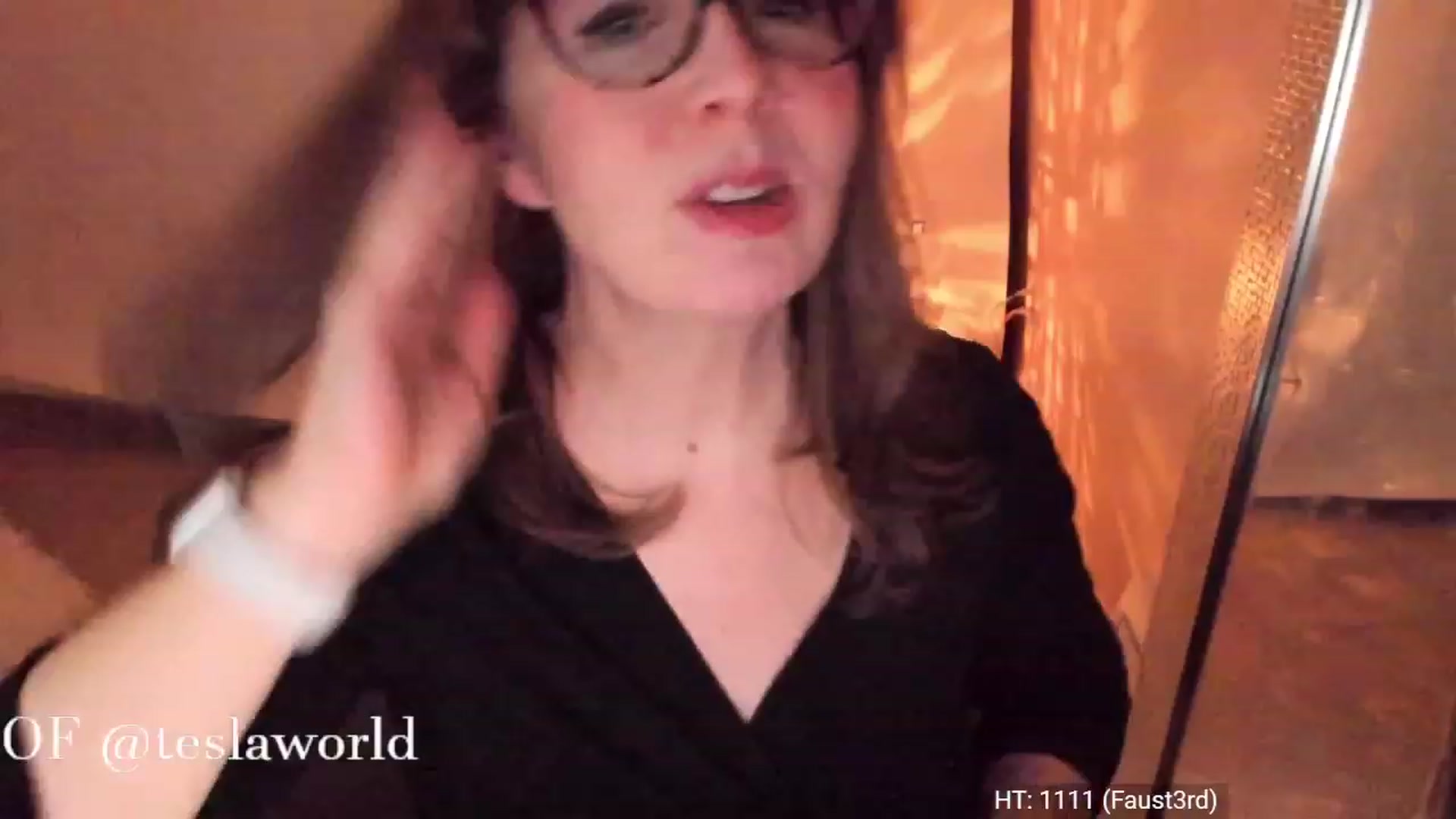 Gallery image thumbnail from Tesla's myfreecams stream on, 02/18/2023, 05:57 image 14 of 20
