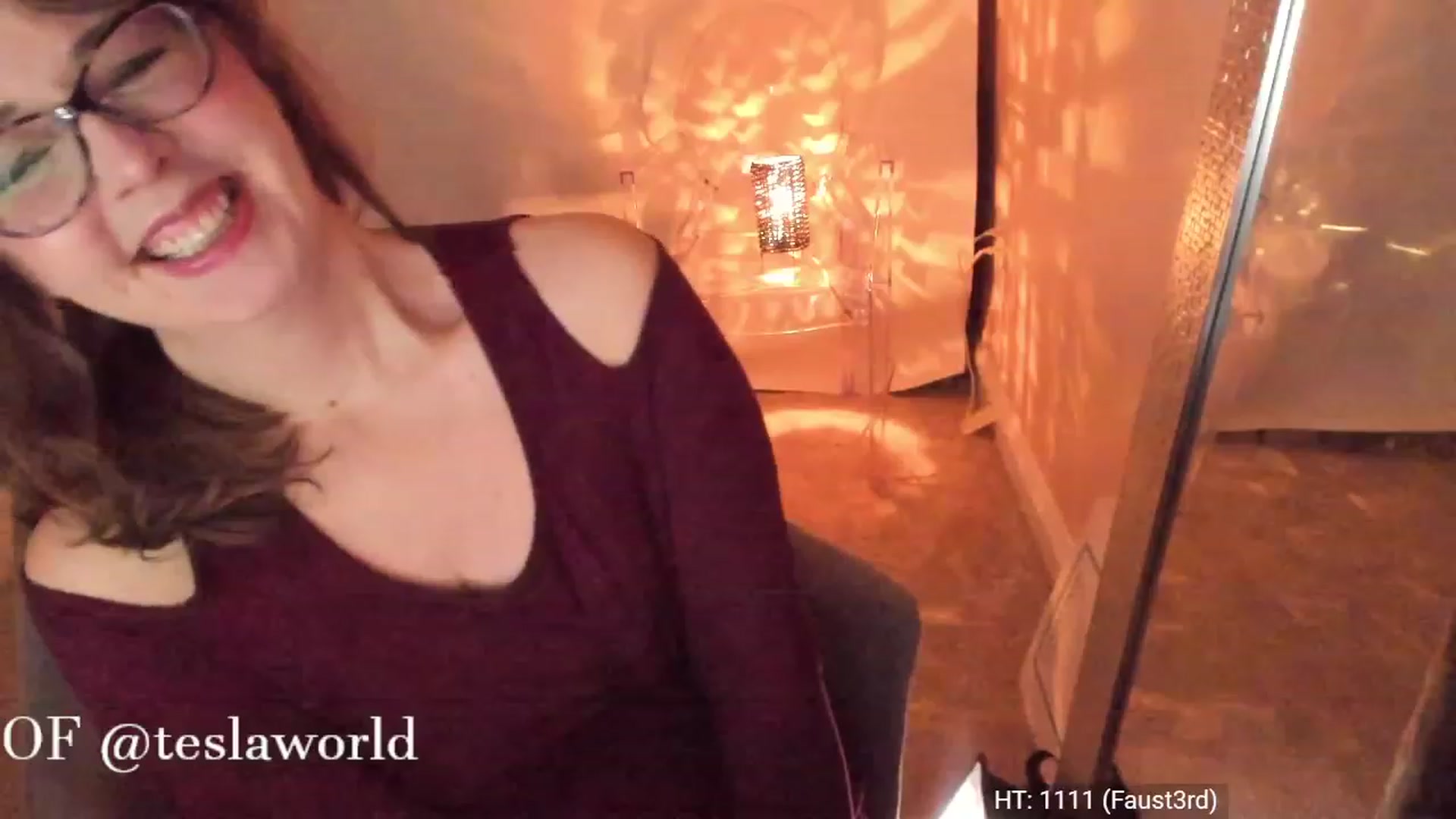 Gallery image thumbnail from Tesla's myfreecams stream on, 02/19/2023, 06:36 image 5 of 20