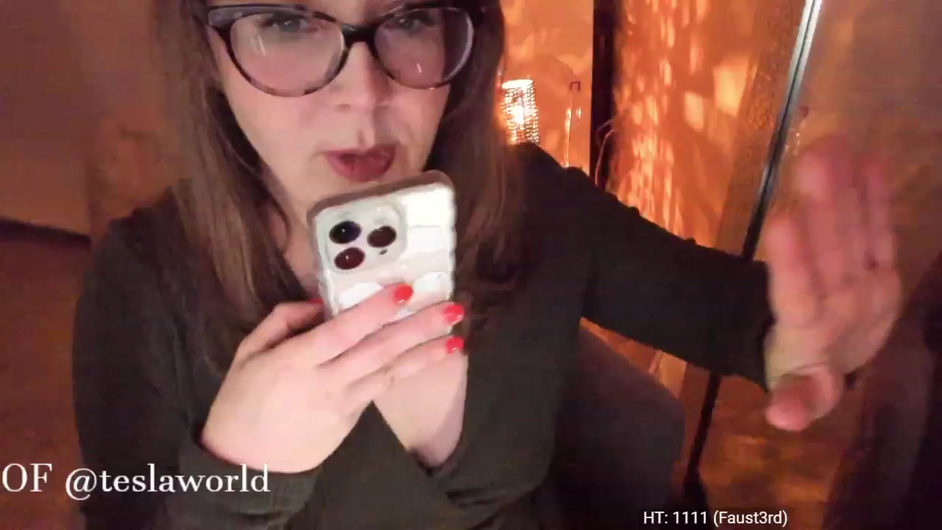 Gallery image thumbnail from Tesla's myfreecams stream on, 02/24/2023, 06:26 image 17 of 20