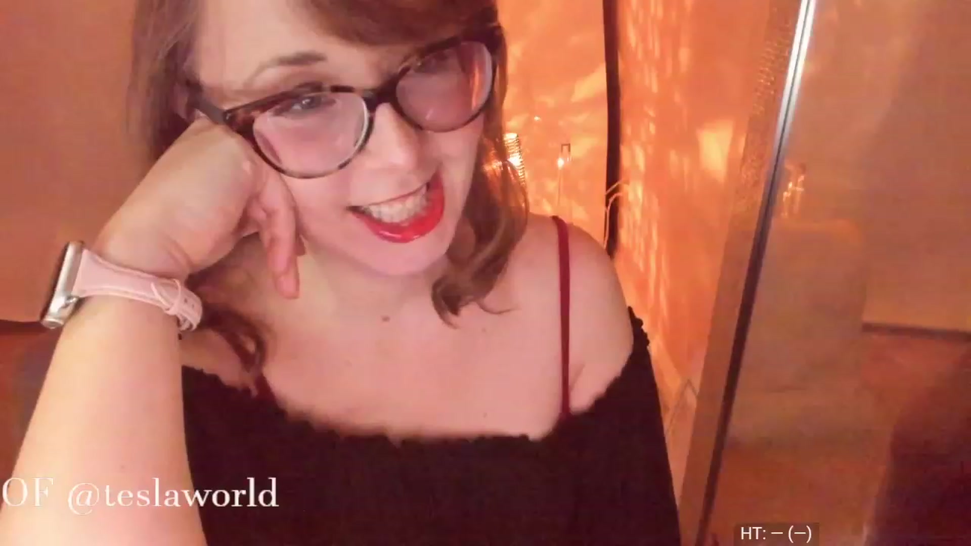 Gallery image thumbnail from Tesla's myfreecams stream on, 03/05/2023, 06:32 image 1 of 20
