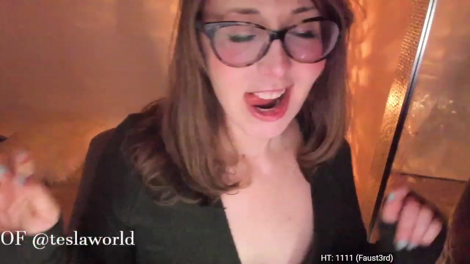 Gallery image thumbnail from Tesla's myfreecams stream on, 03/24/2023, 05:15 image 16 of 20
