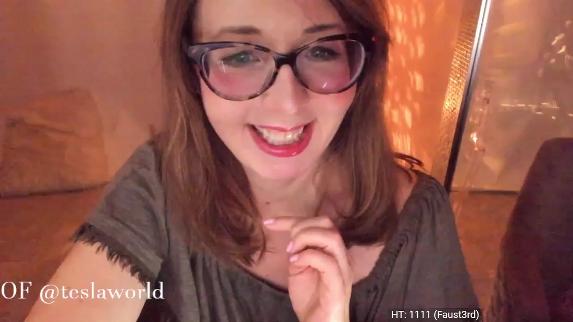 Gallery image thumbnail from Tesla's myfreecams stream on, 04/07/2023, 05:27 image 10 of 20
