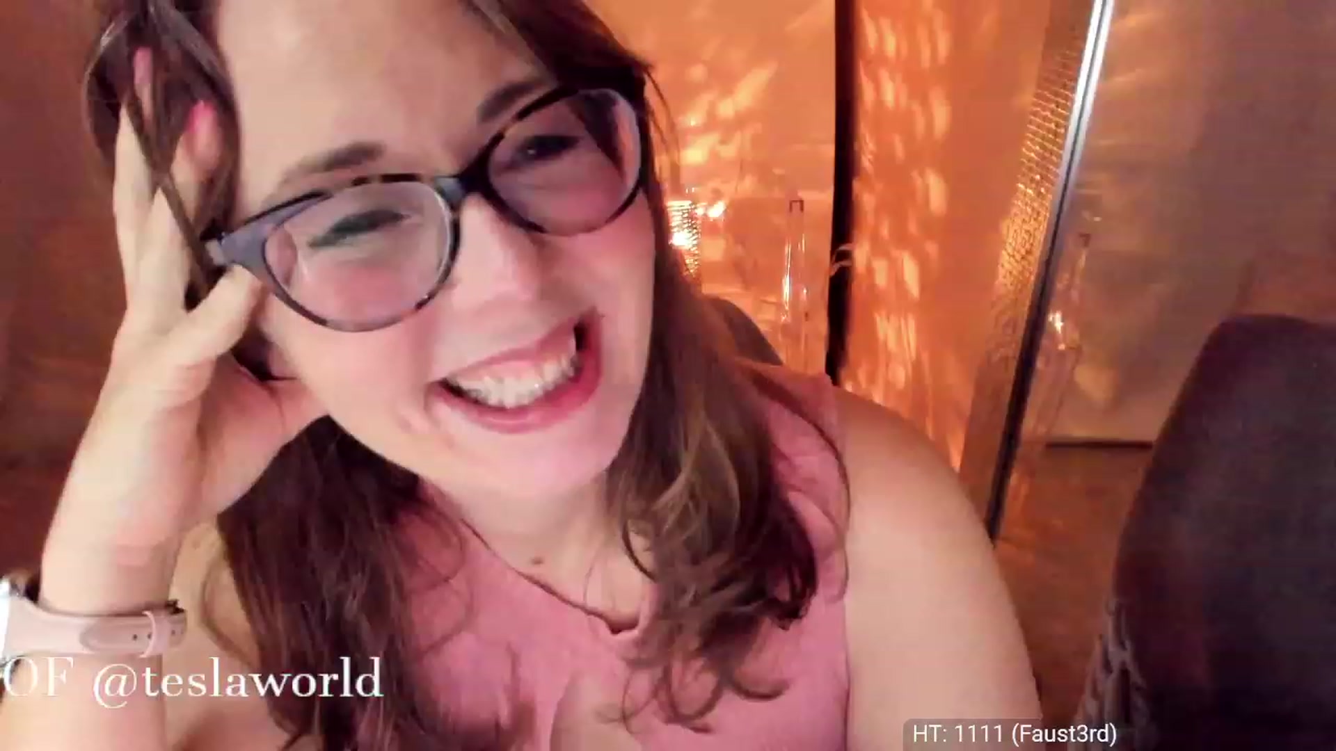 Gallery image thumbnail from Tesla's myfreecams stream on, 04/08/2023, 05:30 image 12 of 20
