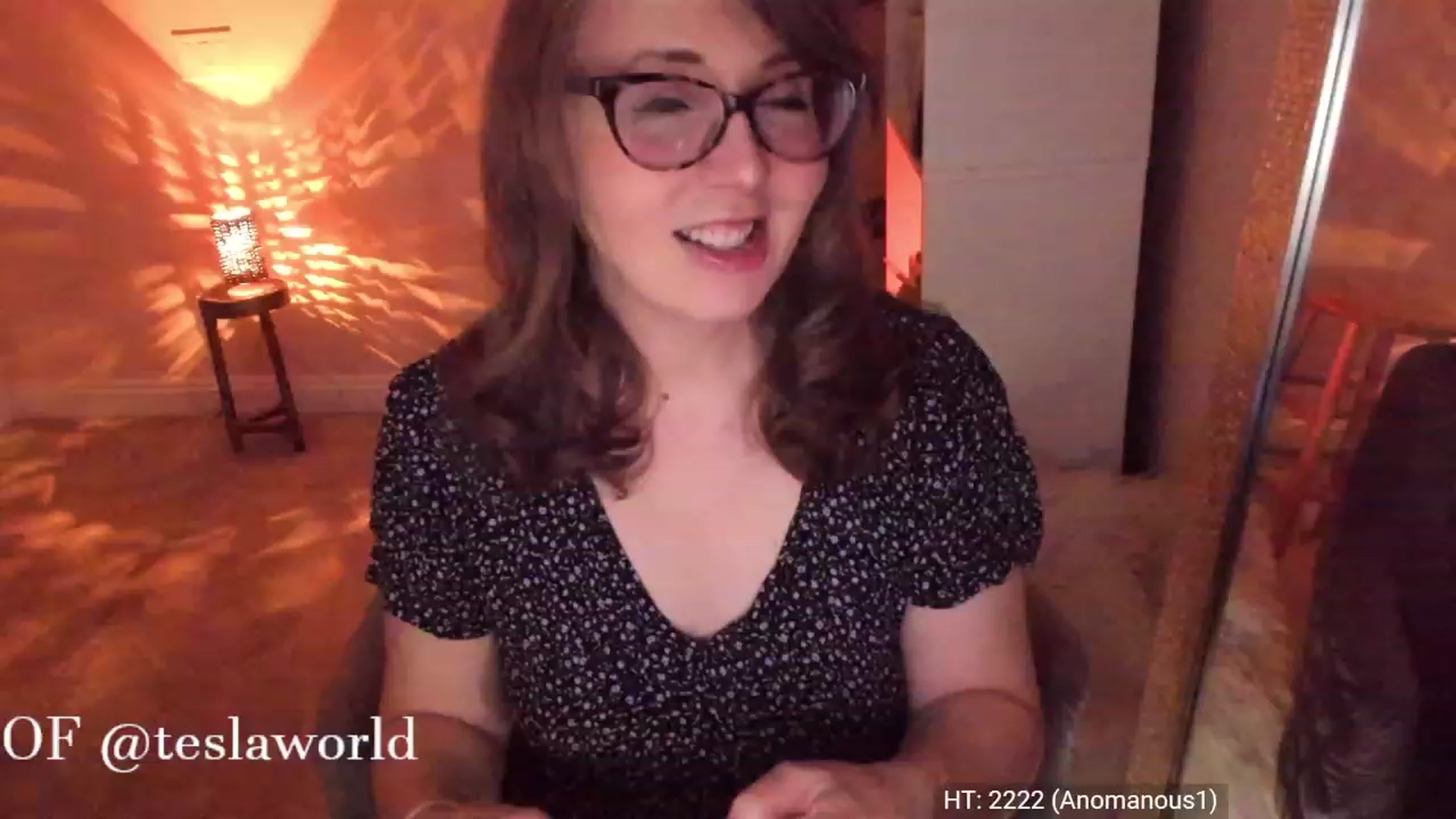 Gallery image thumbnail from Tesla's myfreecams stream on, 04/21/2023, 05:29 image 8 of 20