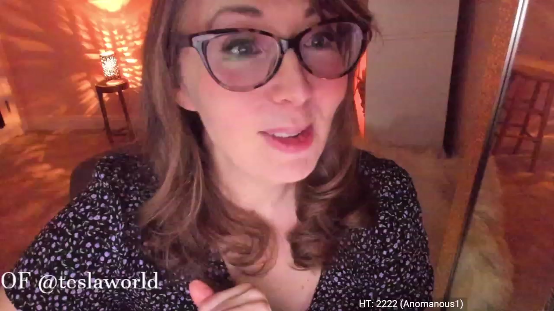 Gallery image thumbnail from Tesla's myfreecams stream on, 04/21/2023, 05:29 image 15 of 20