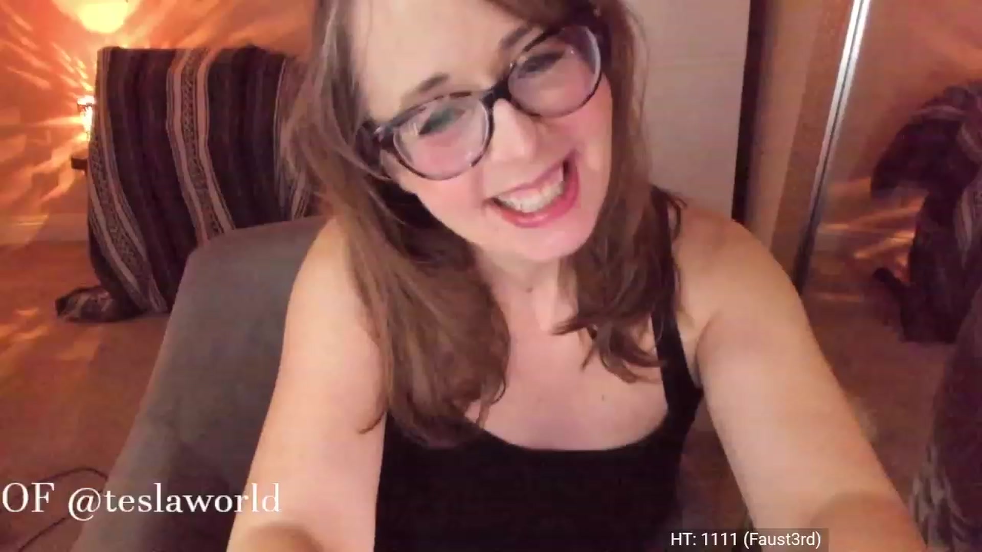 Gallery image thumbnail from Tesla's myfreecams stream on, 04/28/2023, 05:06 image 5 of 20