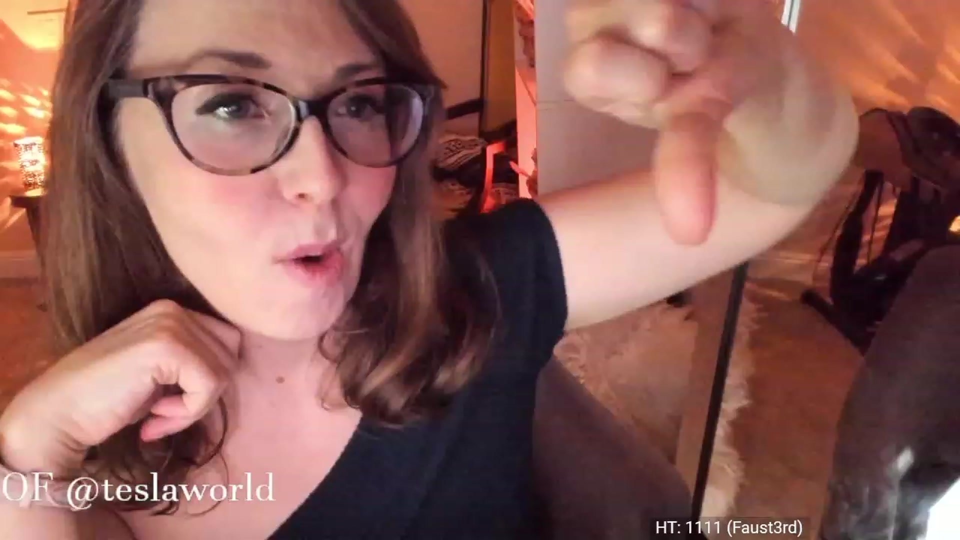 Gallery image thumbnail from Tesla's myfreecams stream on, 05/07/2023, 05:50 image 4 of 20