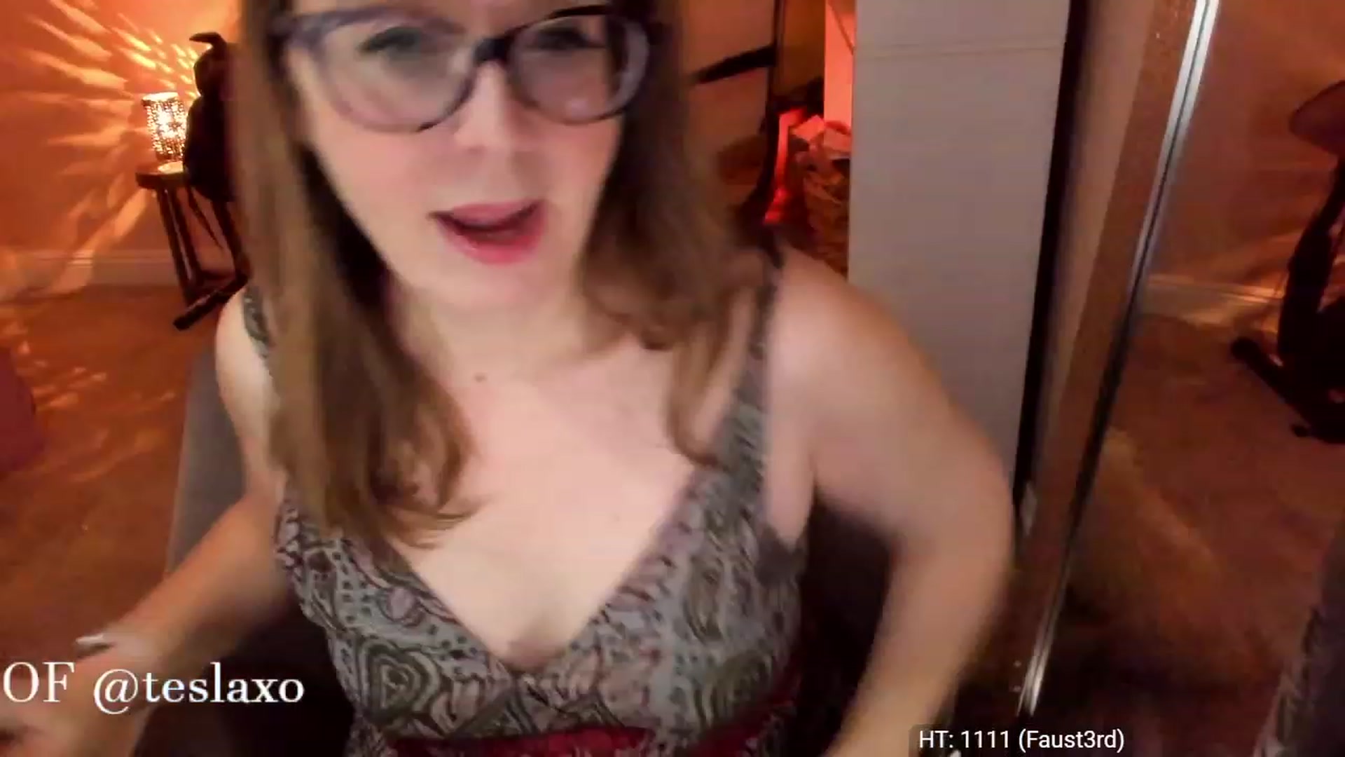 Gallery image thumbnail from Tesla's myfreecams stream on, 05/21/2023, 05:41 image 9 of 20