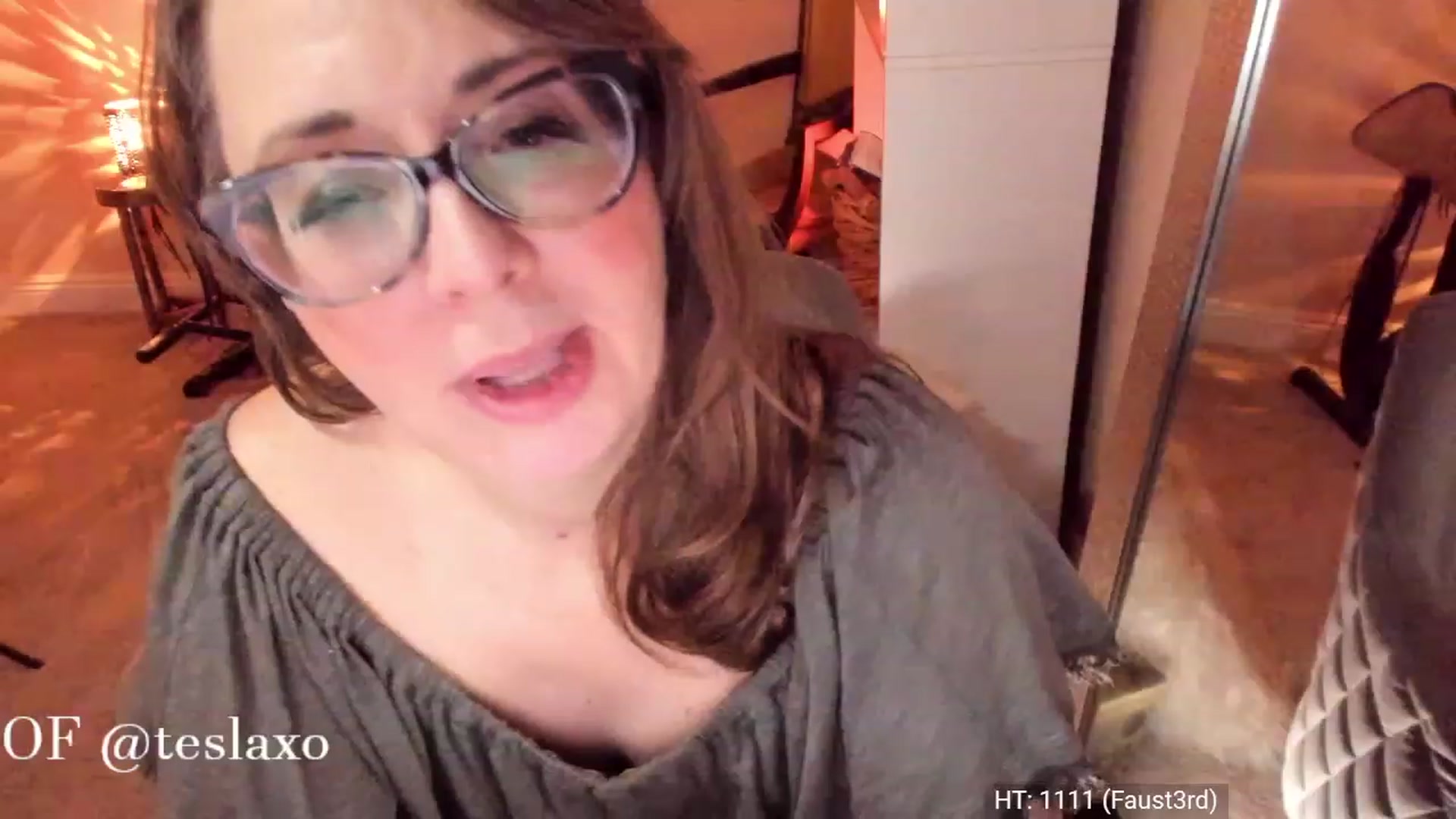 Gallery image thumbnail from Tesla's myfreecams stream on, 05/26/2023, 05:32 image 14 of 20