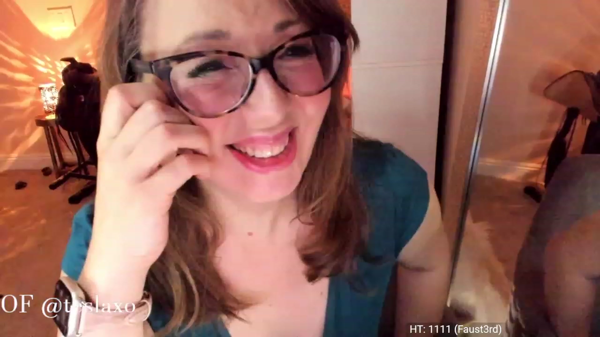 Gallery image thumbnail from Tesla's myfreecams stream on, 05/27/2023, 05:28 image 14 of 20