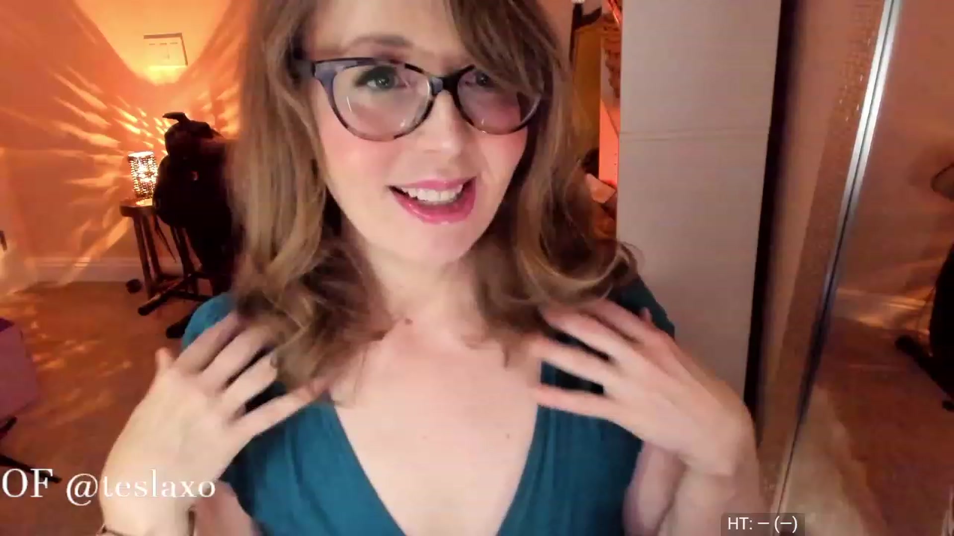 Gallery image thumbnail from Tesla's myfreecams stream on, 05/27/2023, 05:28 image 1 of 20