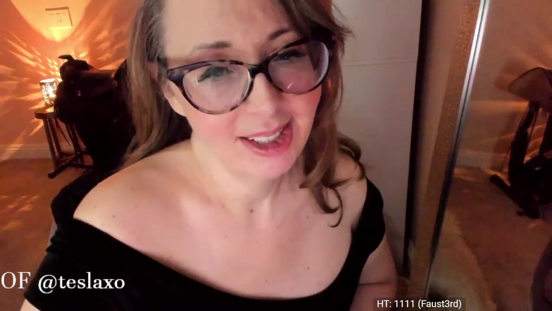 Gallery image thumbnail from Tesla's myfreecams stream on, 05/28/2023, 05:54 image 14 of 20
