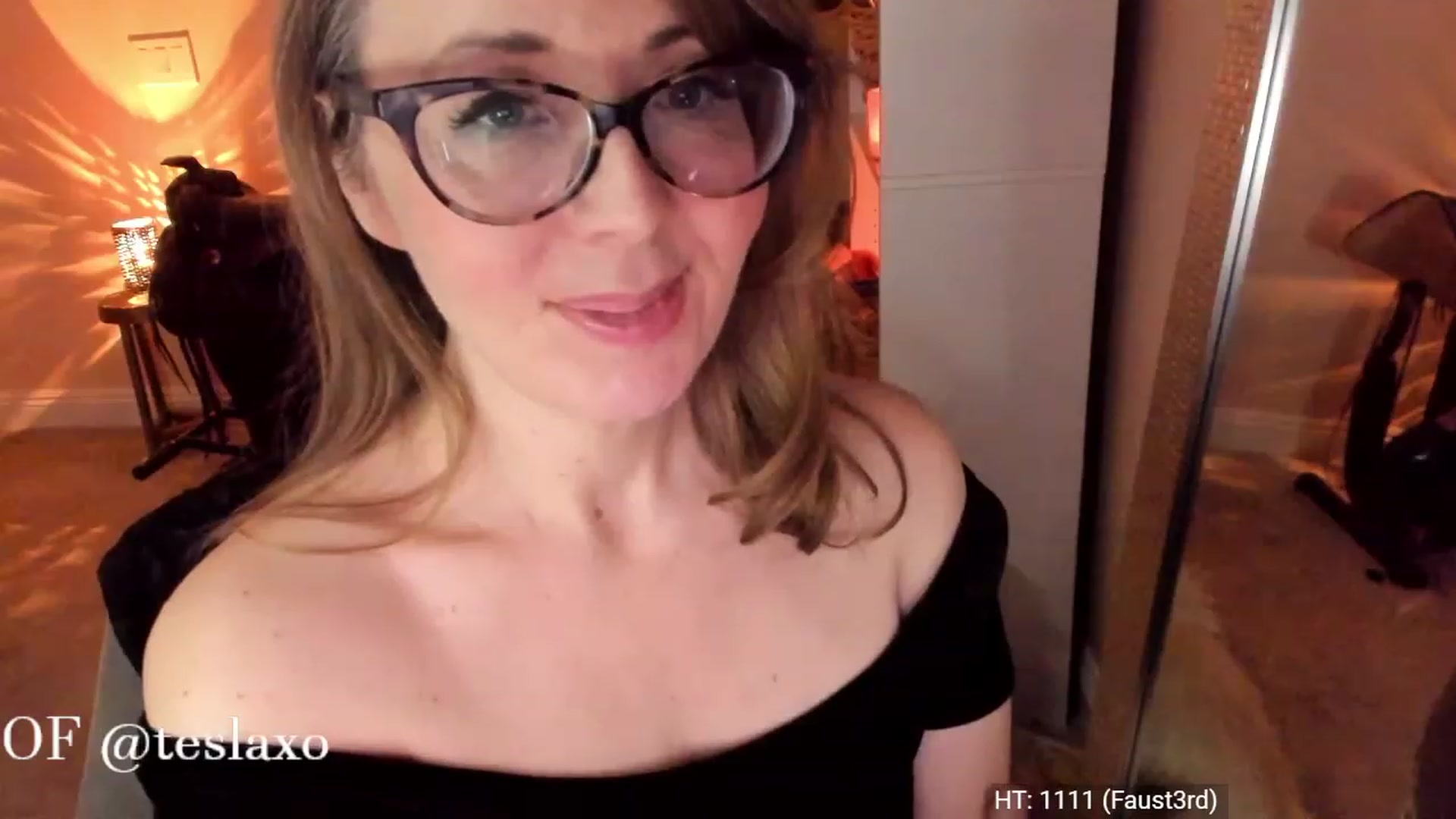 Gallery image thumbnail from Tesla's myfreecams stream on, 05/28/2023, 05:54 image 15 of 20