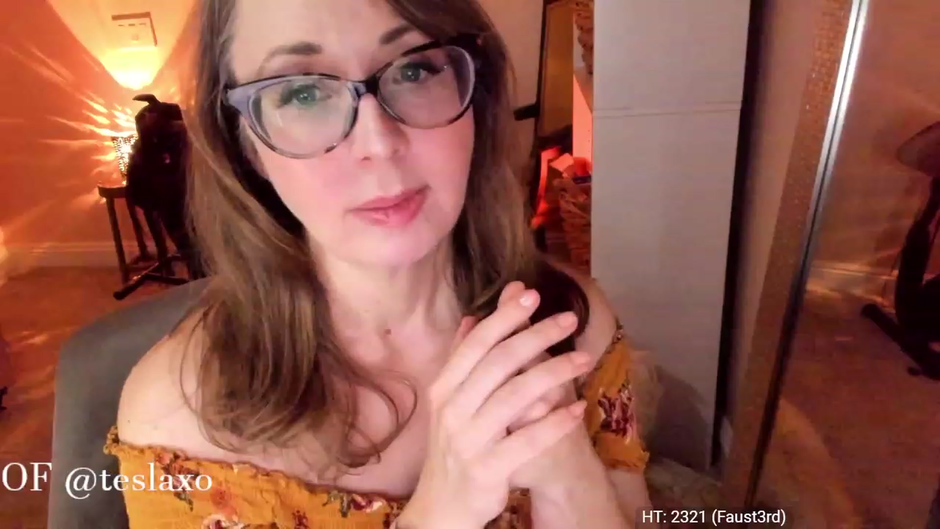Gallery image thumbnail from Tesla's myfreecams stream on, 06/01/2023, 05:43 image 6 of 20