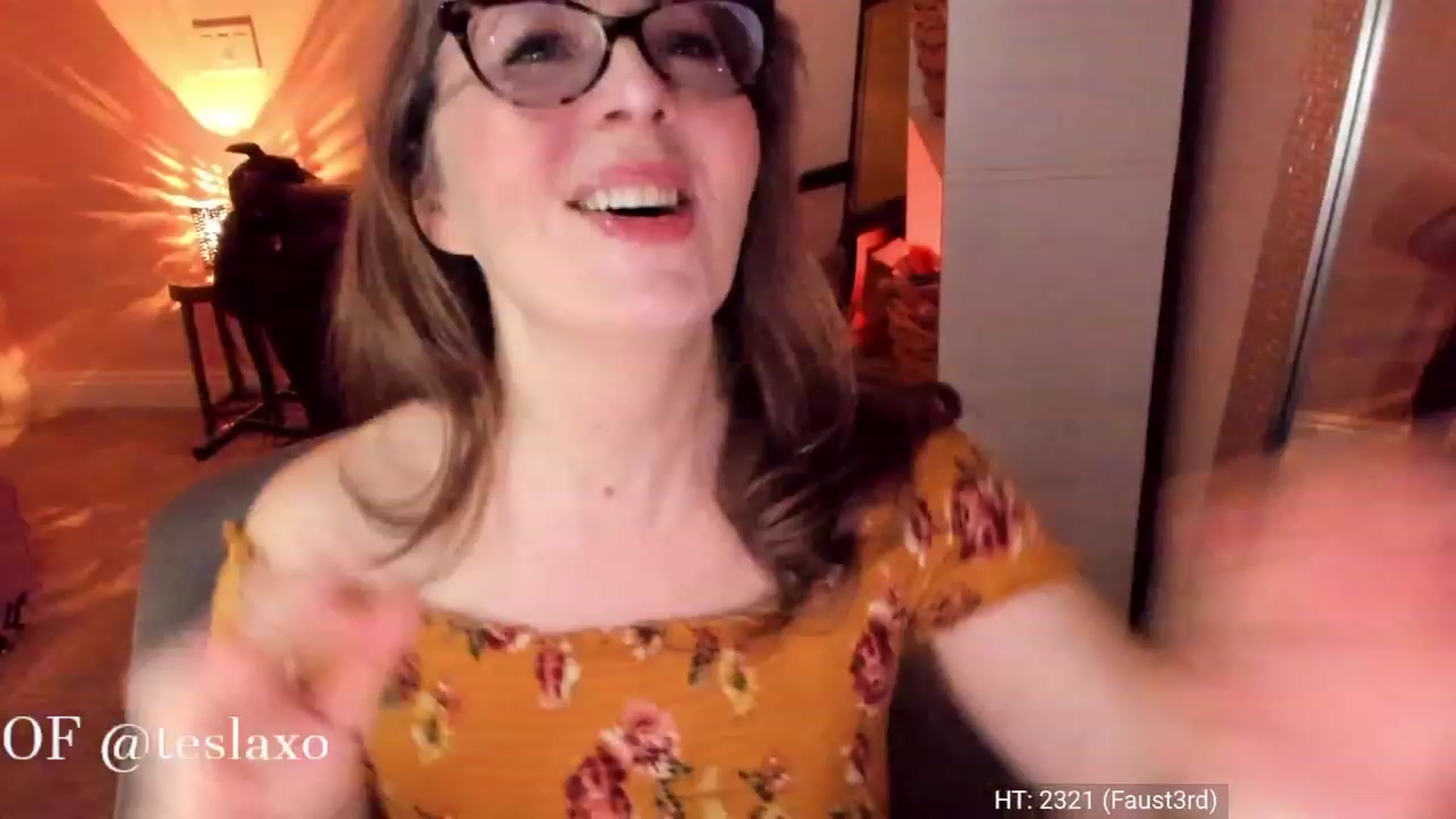 Gallery image thumbnail from Tesla's myfreecams stream on, 06/01/2023, 05:43 image 7 of 20