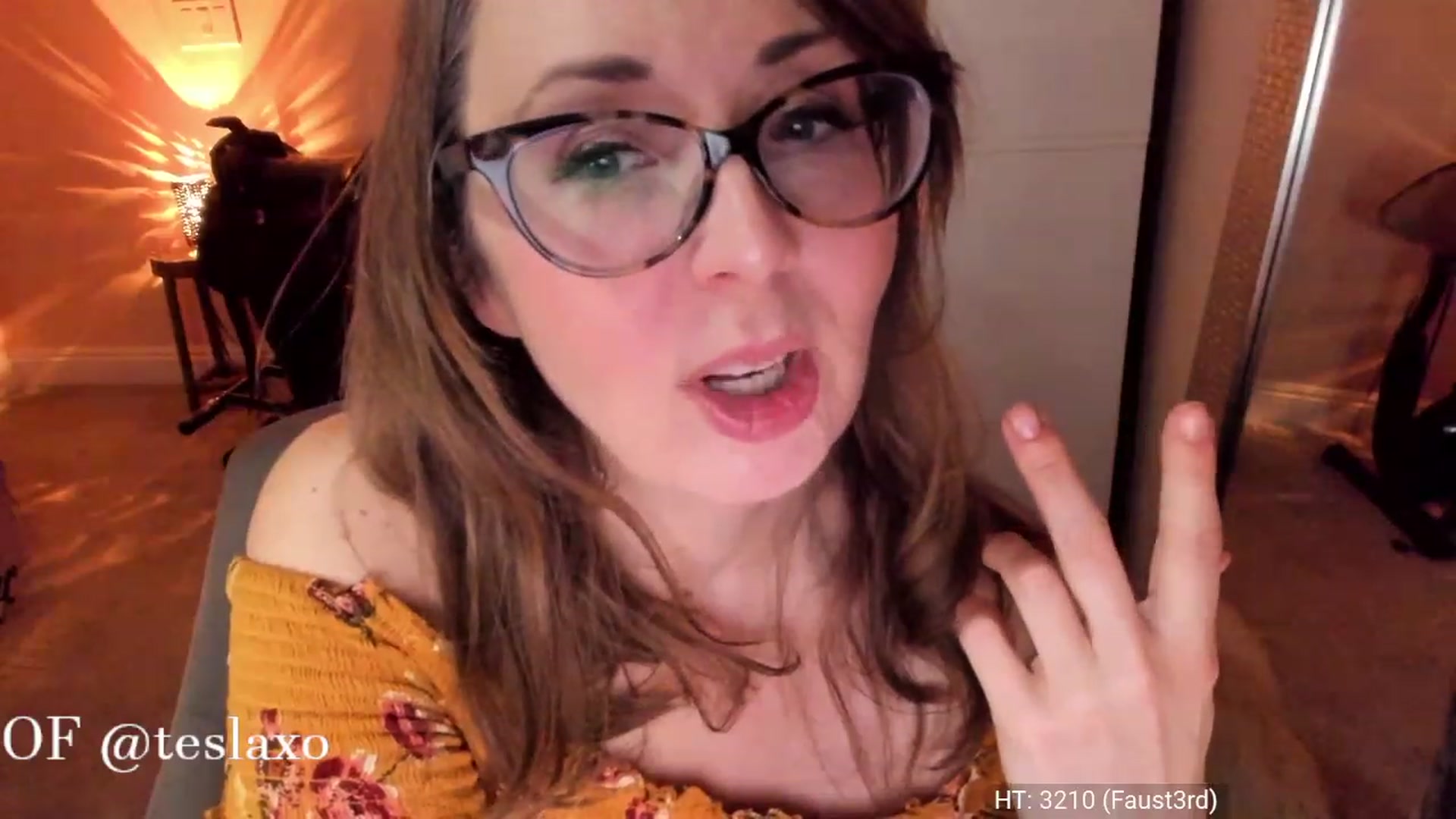 Gallery image thumbnail from Tesla's myfreecams stream on, 06/01/2023, 05:43 image 19 of 20