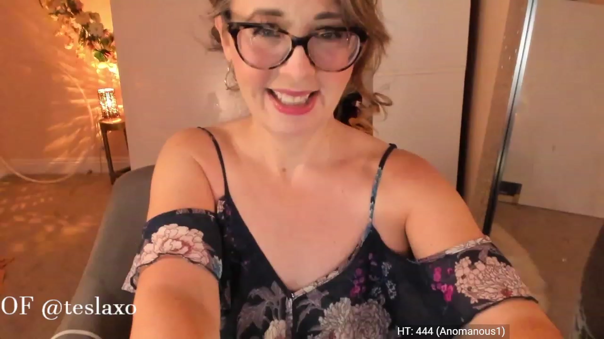 Gallery image thumbnail from Tesla's myfreecams stream on, 08/11/2023, 04:24 image 7 of 20