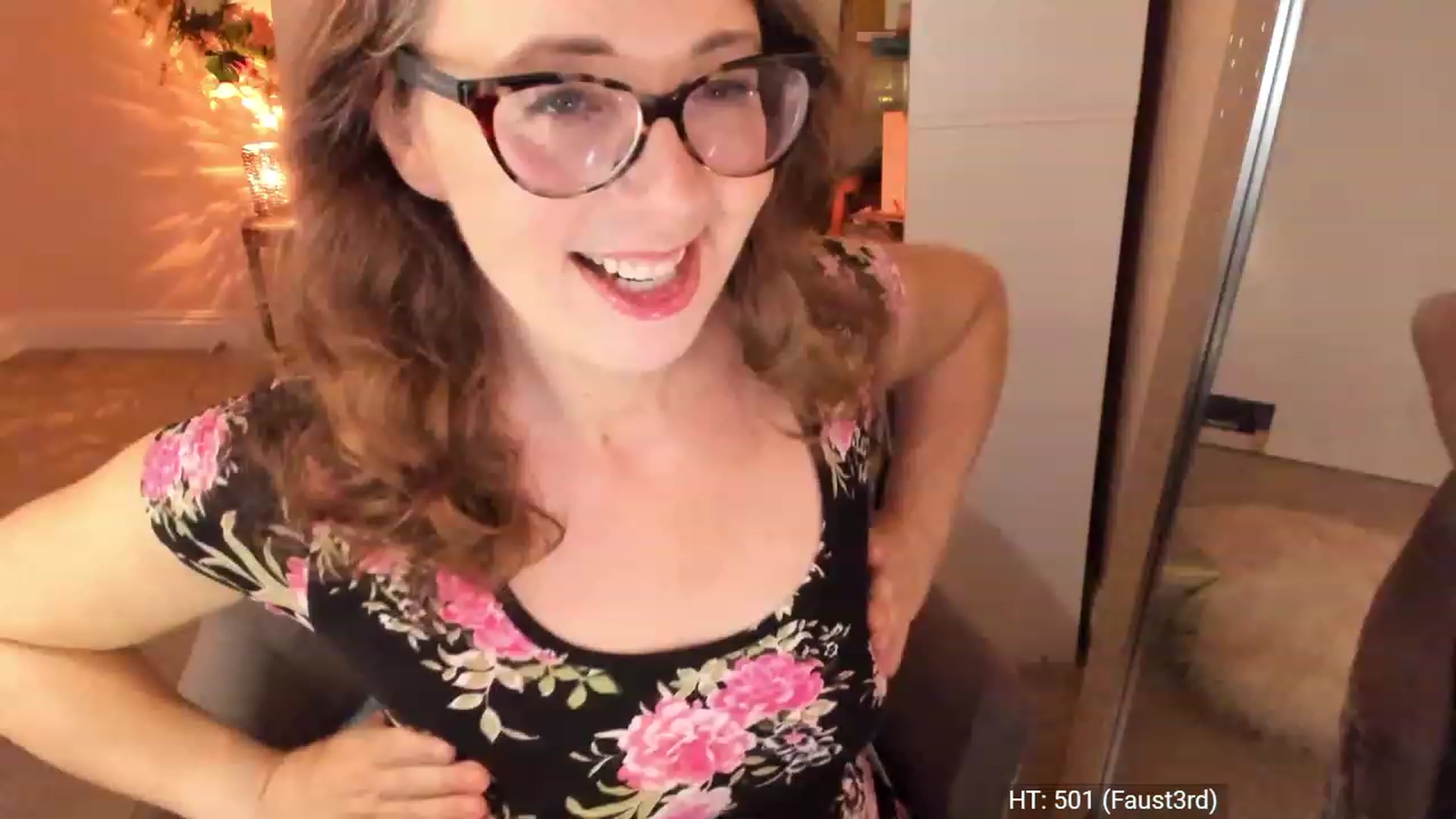 Gallery image thumbnail from Tesla's myfreecams stream on, 09/01/2023, 05:11 image 1 of 20