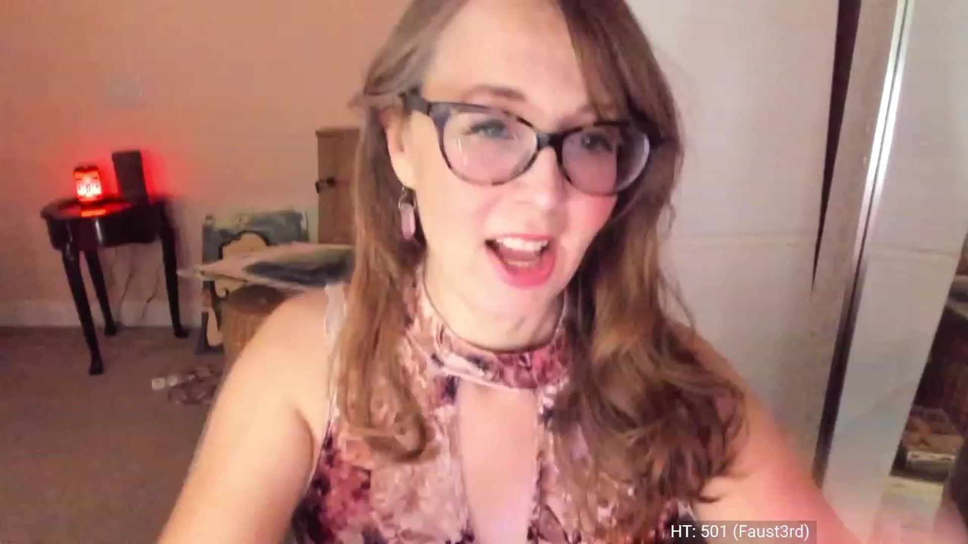 Gallery image thumbnail from Tesla's myfreecams stream on, 11/25/2023, 06:14 image 15 of 20