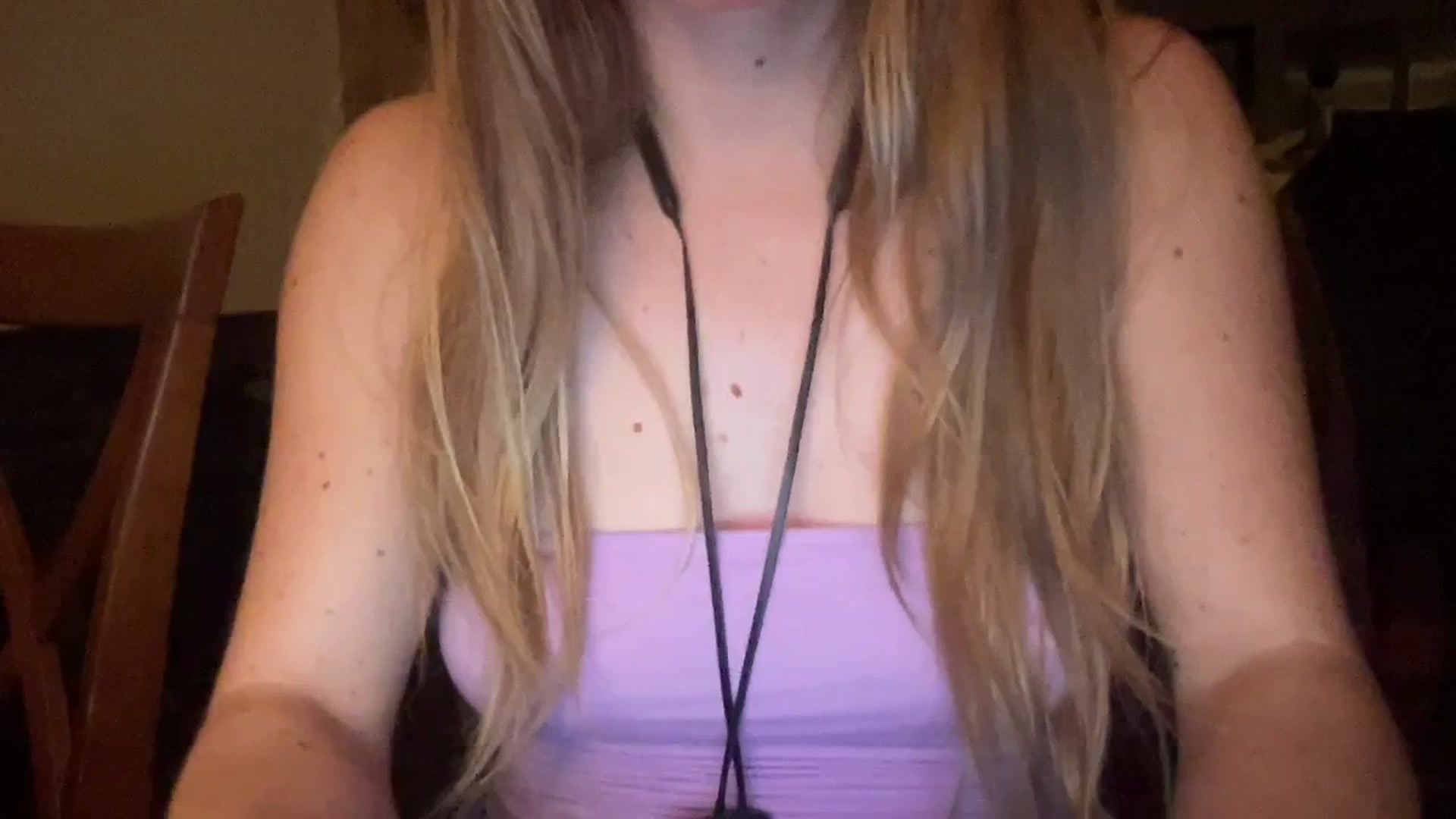 Gallery image thumbnail from TessEmme's myfreecams stream on, 03/04/2024, 10:22 image 12 of 20