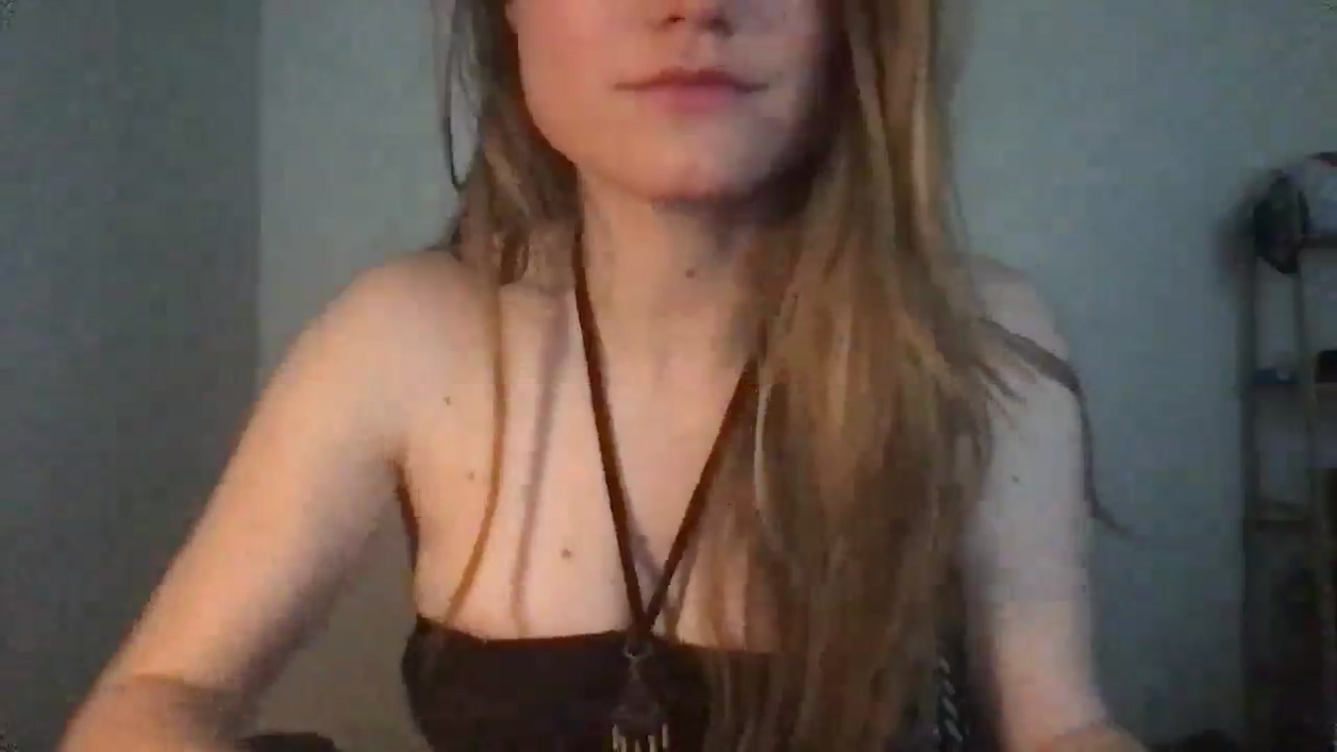 Gallery image thumbnail from TessEmme's myfreecams stream on, 01/12/2026, 19:12 image 16 of 20