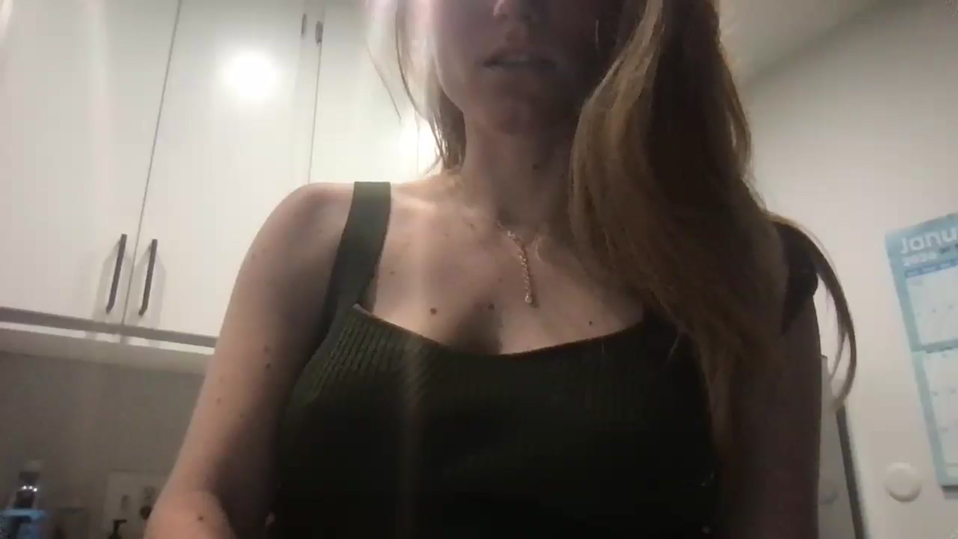 Gallery image thumbnail from TessEmme's myfreecams stream on, 01/14/2026, 11:50 image 17 of 20