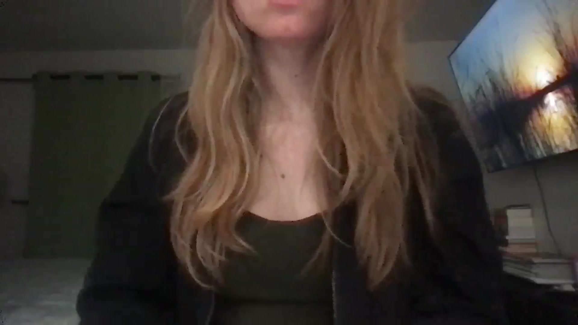 Gallery image thumbnail from TessEmme's myfreecams stream on, 01/14/2026, 11:50 image 10 of 20